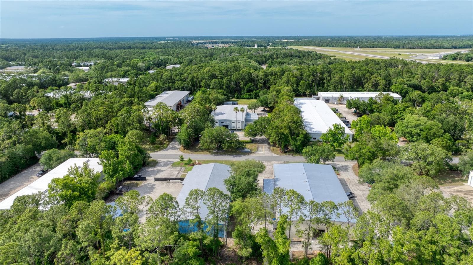 4 & 6 Aviator Way - 4 & 6 AVIATOR WAY, ORMOND BEACH