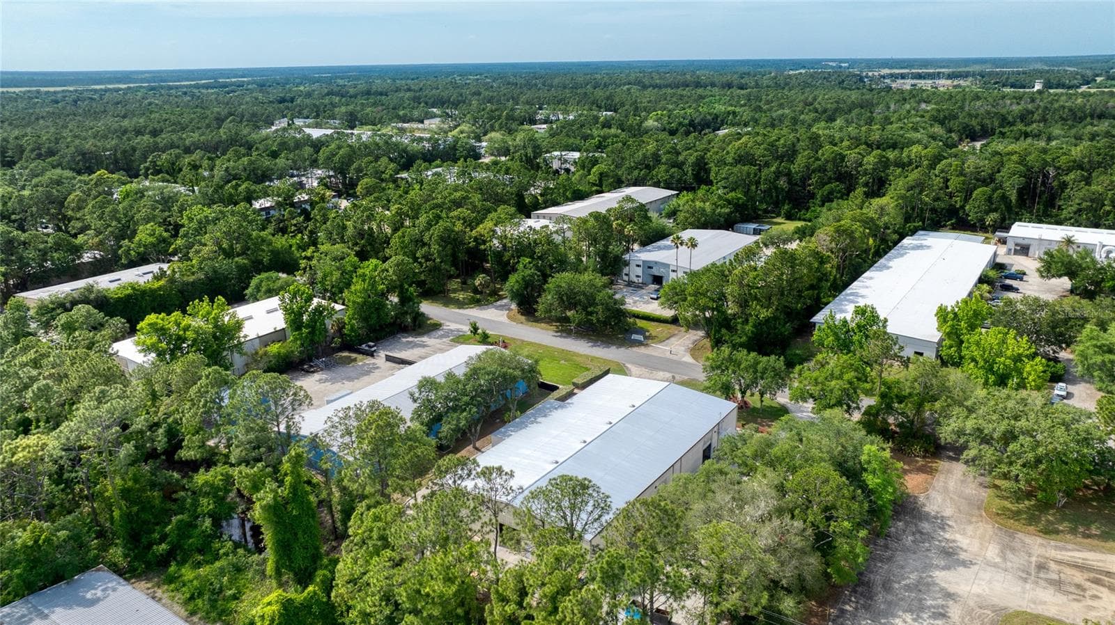 4 & 6 Aviator Way - 4 & 6 AVIATOR WAY, ORMOND BEACH