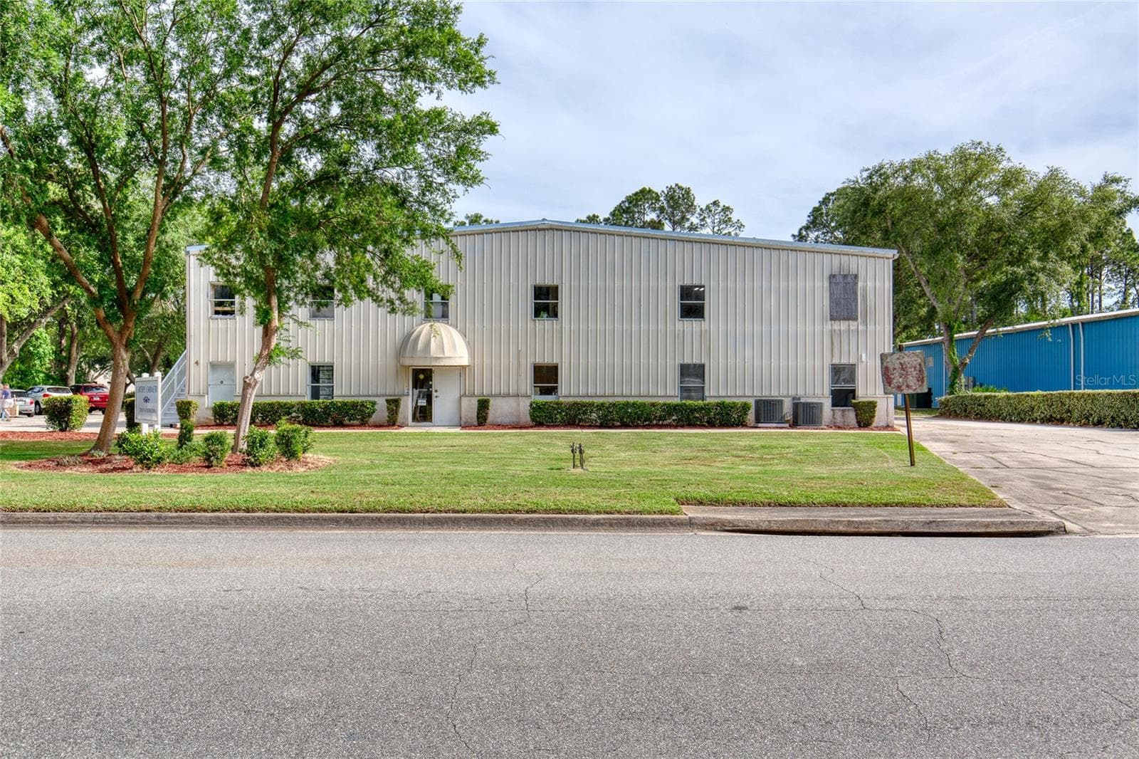 4 Aviator Way - Cabinetry - 4 & 6 AVIATOR WAY, ORMOND BEACH