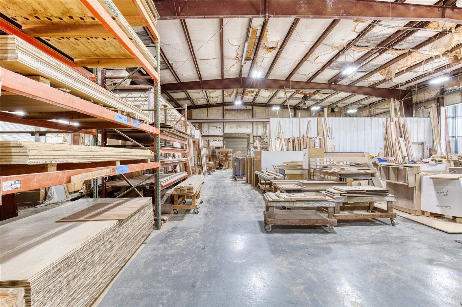 Cabinetry Warehouse - 4 & 6 AVIATOR WAY, ORMOND BEACH