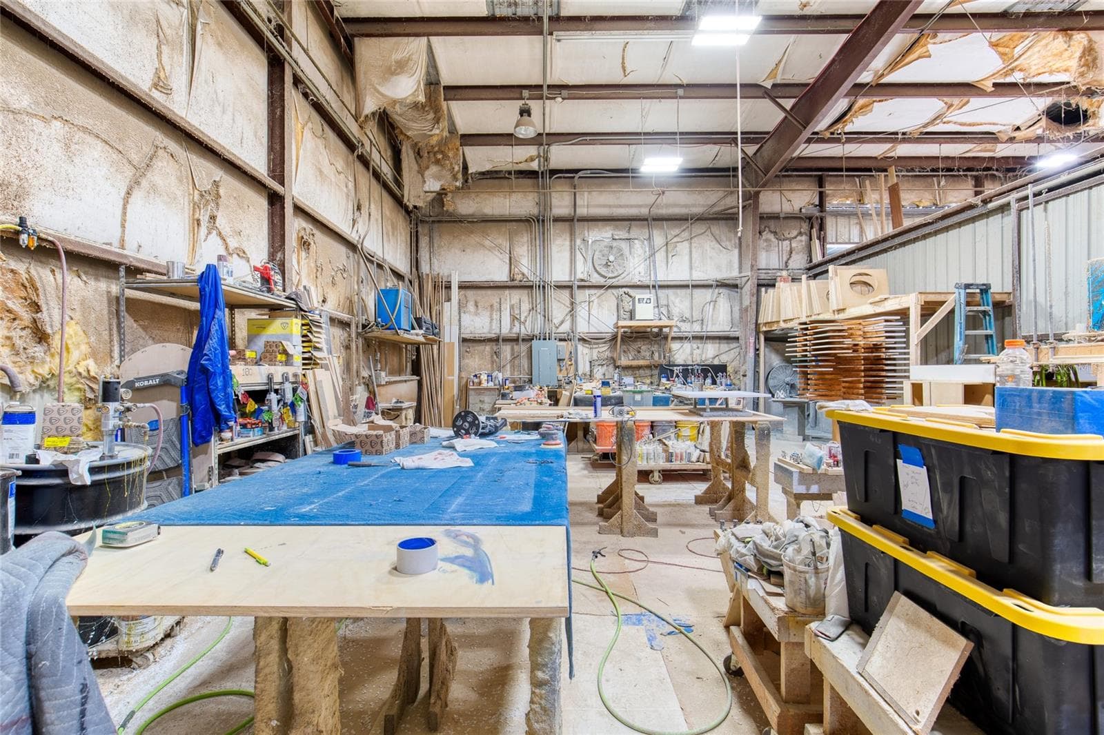 Cabinetry Paint Dept - 4 & 6 AVIATOR WAY, ORMOND BEACH