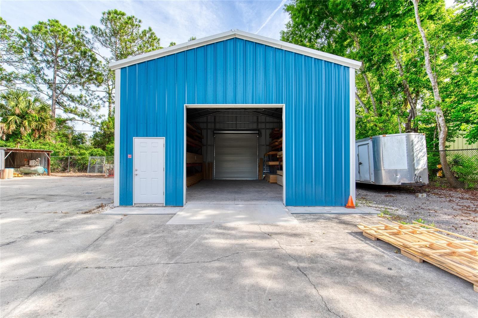6 Aviator - Stoneworks - 4 & 6 AVIATOR WAY, ORMOND BEACH