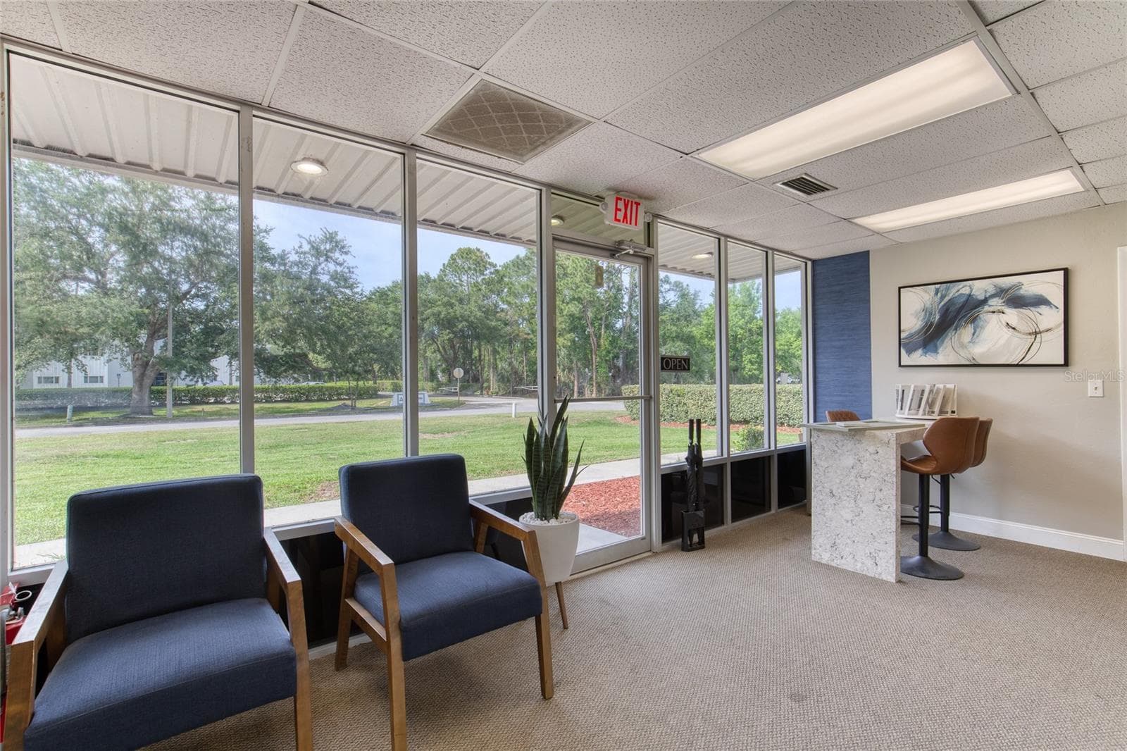 Stoneworks Foyer - 4 & 6 AVIATOR WAY, ORMOND BEACH