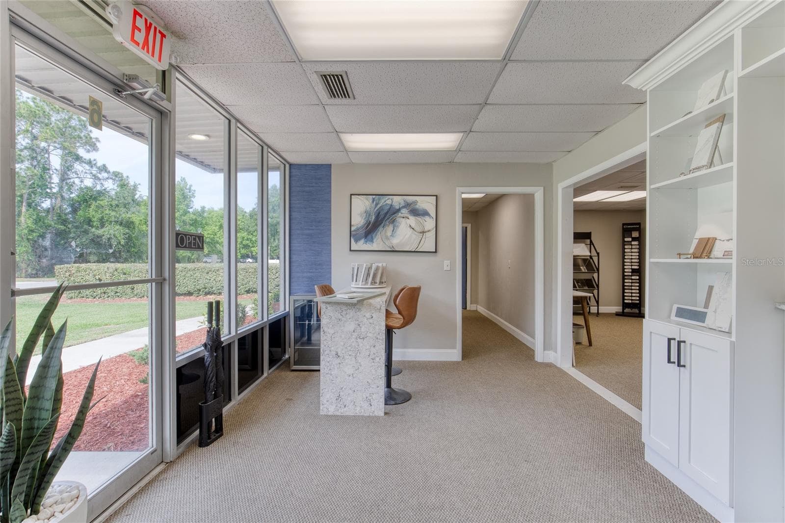 Stoneworks Foyer - 4 & 6 AVIATOR WAY, ORMOND BEACH