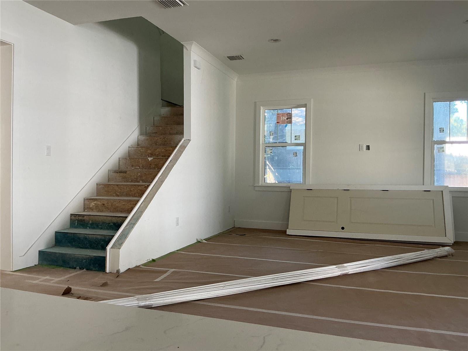 Living Room - 485 11TH AVE N, ST PETERSBURG