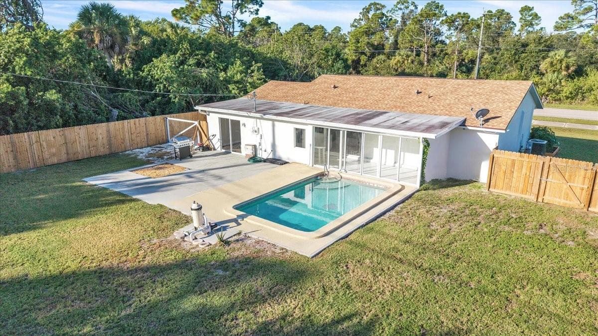 Single Family Residence at 2524 COLLINGSWOOD BLVD, PORT CHARLOTTE, photo 40 of 42