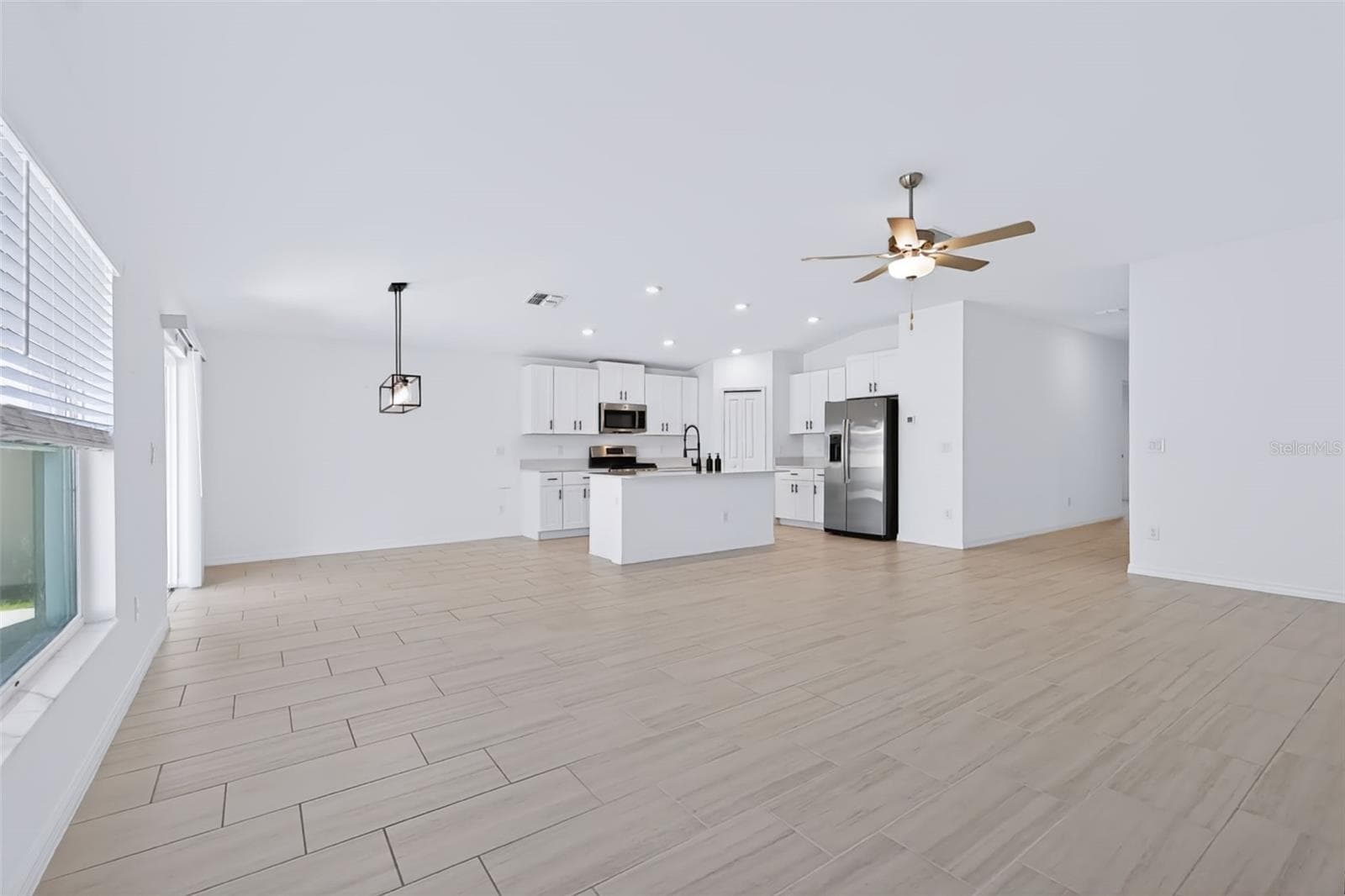 Single Family Residence at 35069 BRACKETT BND, ZEPHYRHILLS, photo 5 of 33