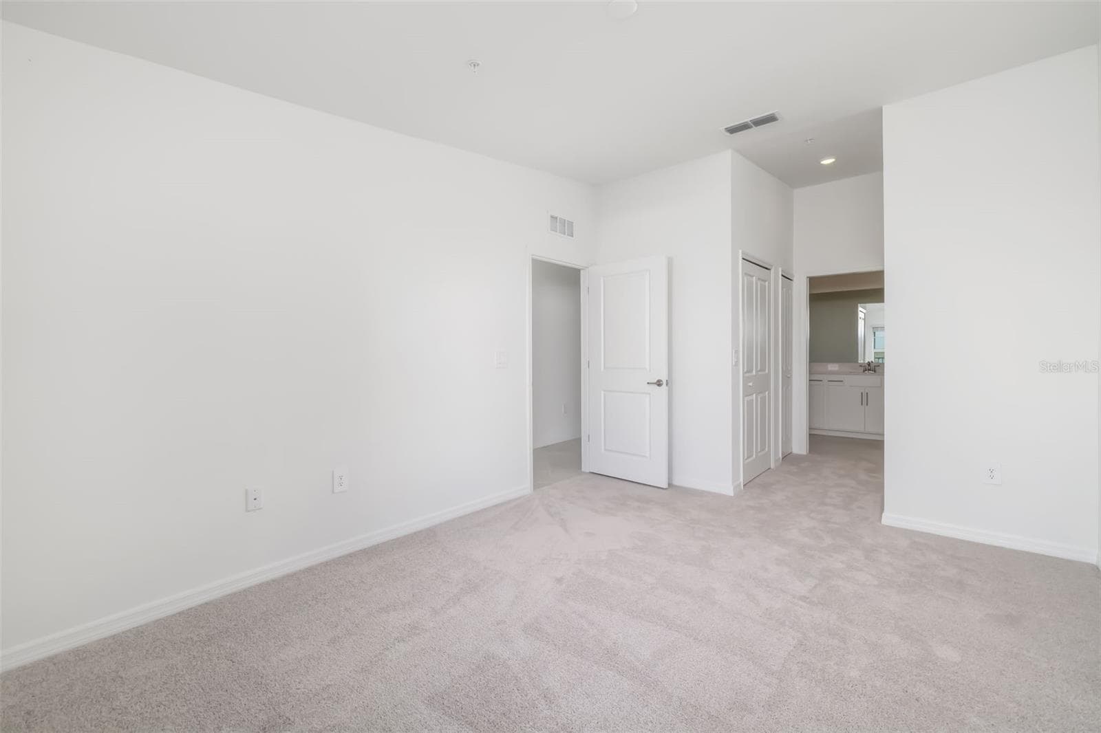 Condominium at 19015 SCALLOP LOOP #204, LAKEWOOD RANCH, photo 25 of 77