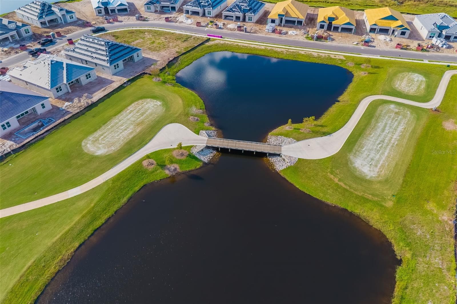 Condominium at 19015 SCALLOP LOOP #204, LAKEWOOD RANCH, photo 64 of 77