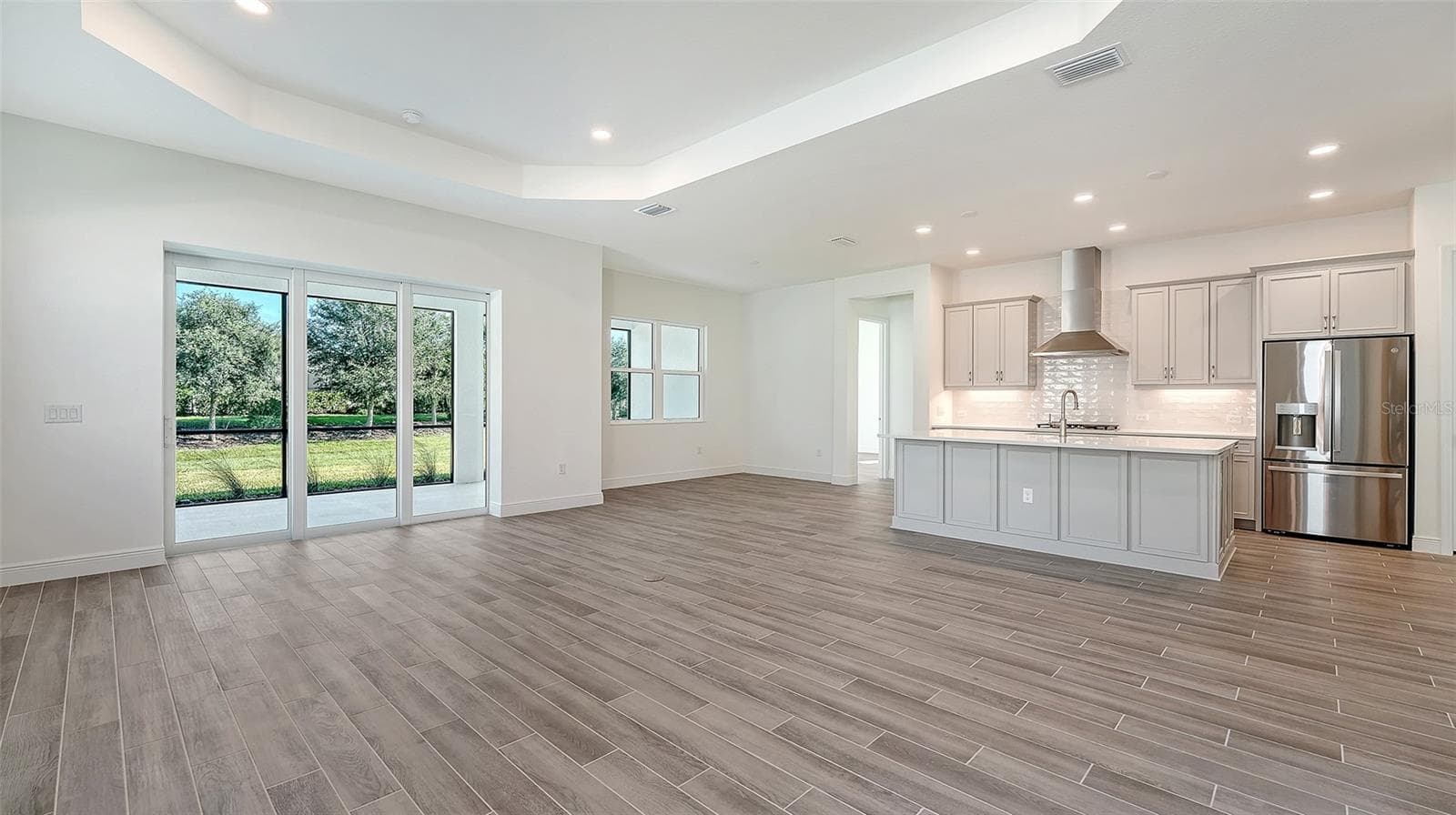 Single Family Residence at 13916 PAINTED LOOP, PARRISH, photo 7 of 31