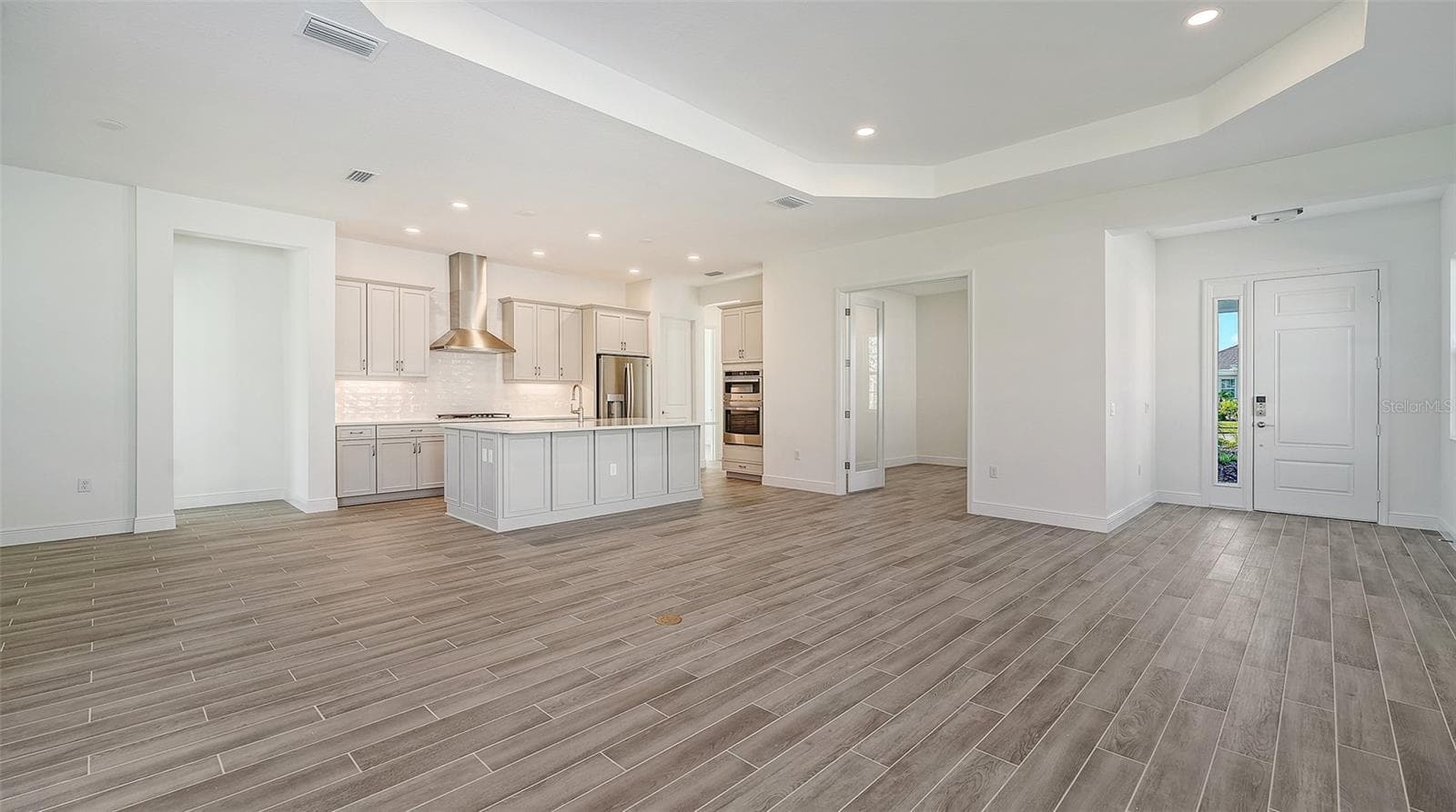 Single Family Residence at 13916 PAINTED LOOP, PARRISH, photo 9 of 31