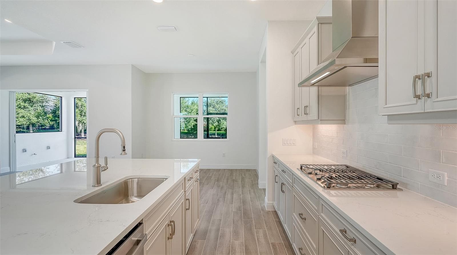 Single Family Residence at 13916 PAINTED LOOP, PARRISH, photo 11 of 31