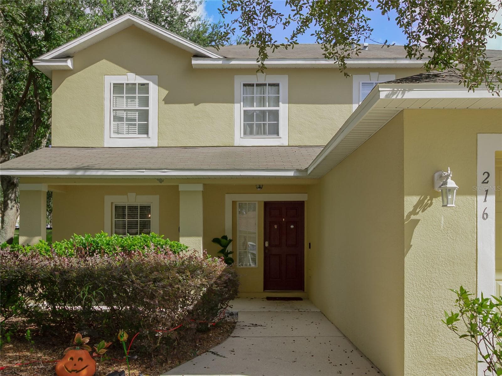 Single Family Residence at 216 TRES REYES LN, GROVELAND, photo 6 of 40