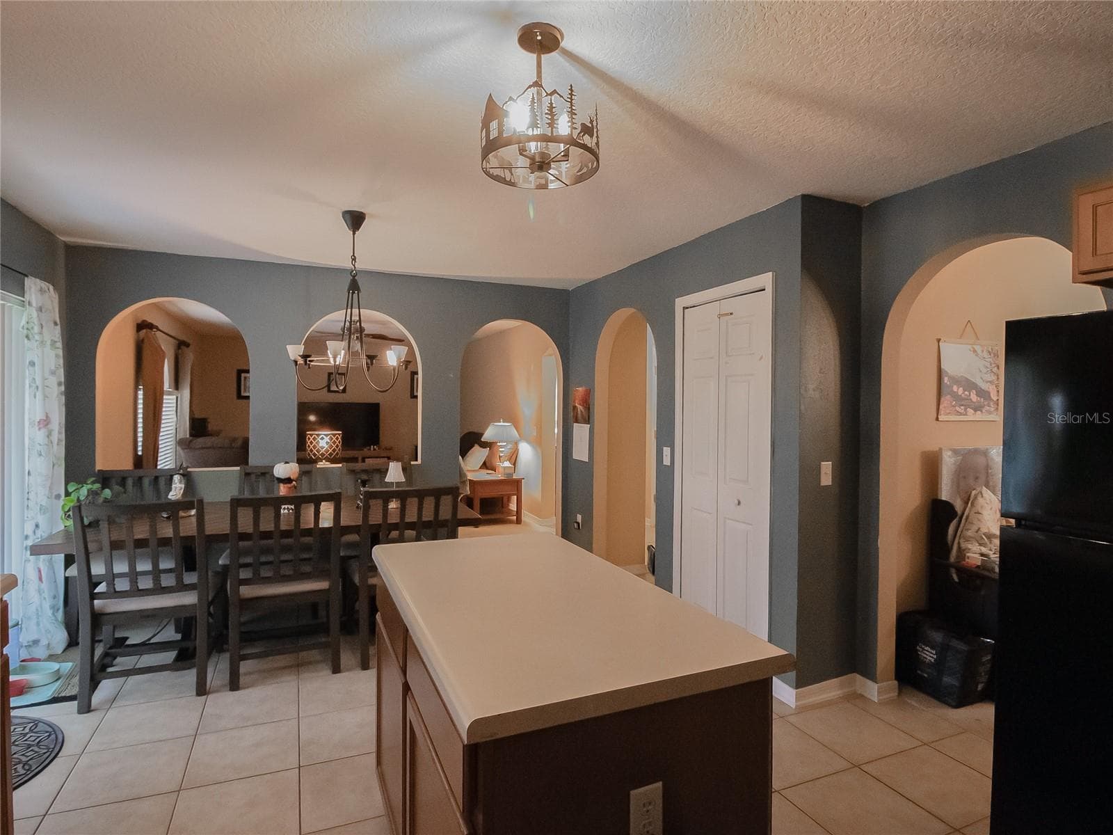 Single Family Residence at 216 TRES REYES LN, GROVELAND, photo 19 of 40