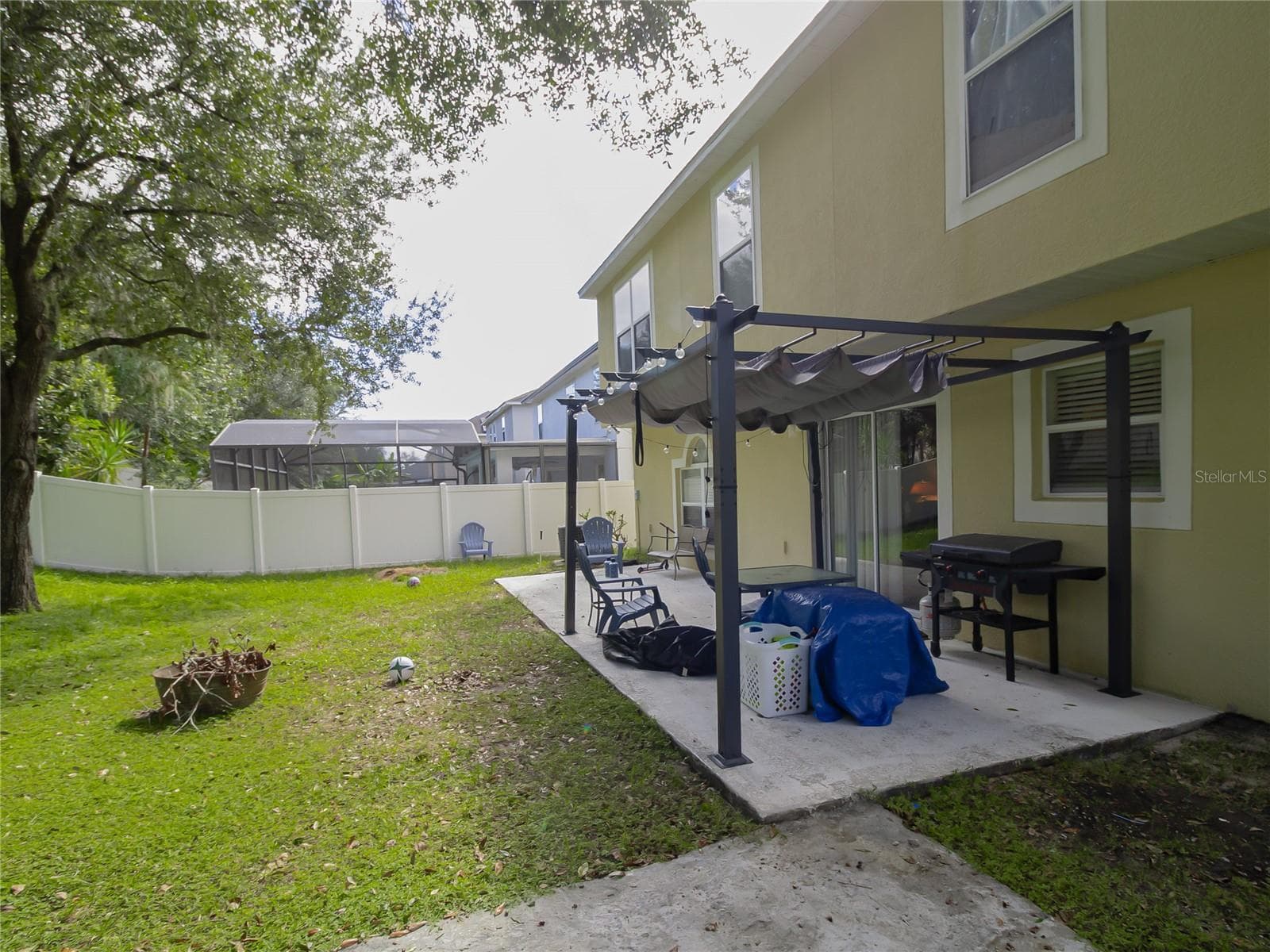 Single Family Residence at 216 TRES REYES LN, GROVELAND, photo 34 of 40