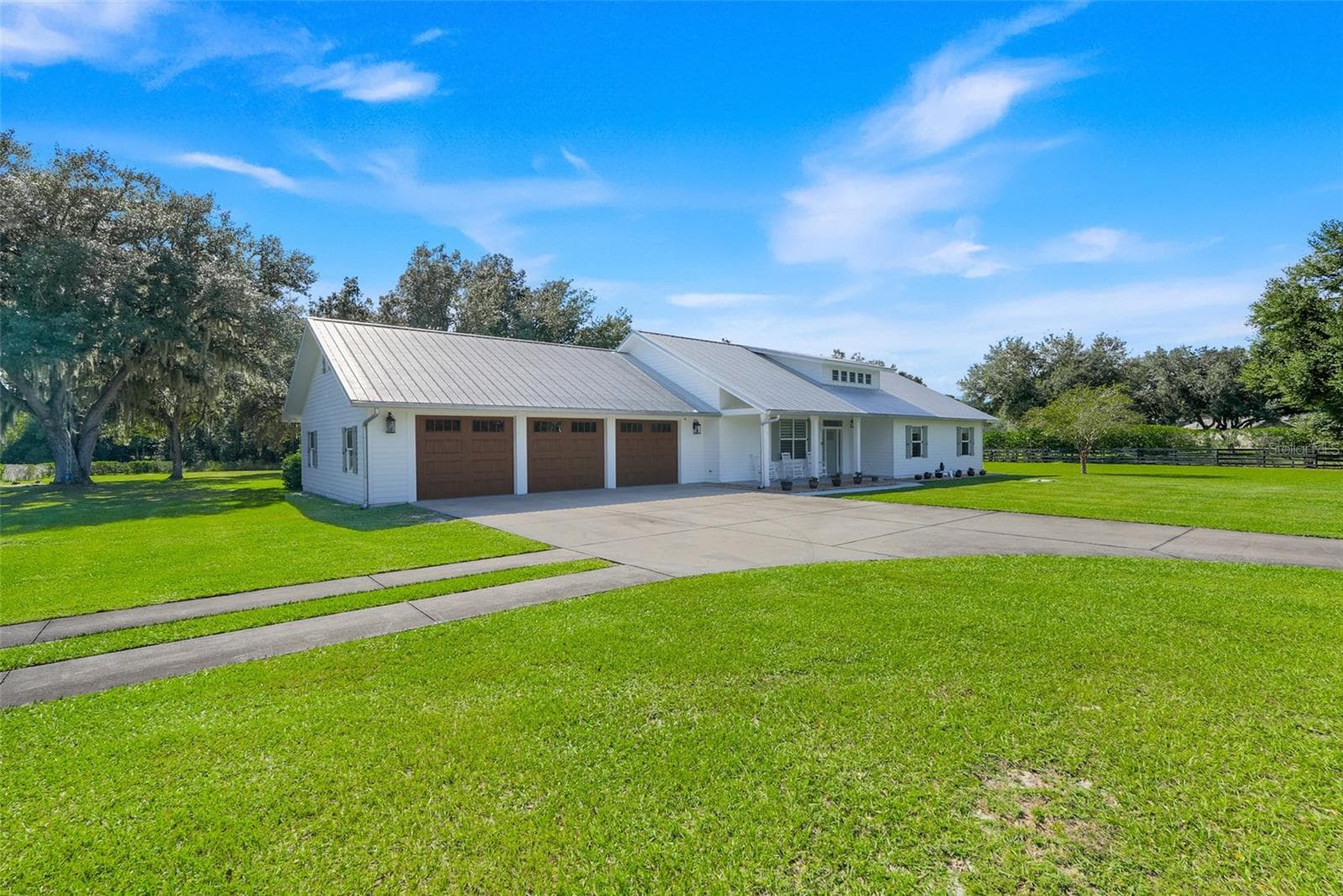 Single Family Residence at 6100 OCILLA LOOP, CLERMONT, photo 2 of 61