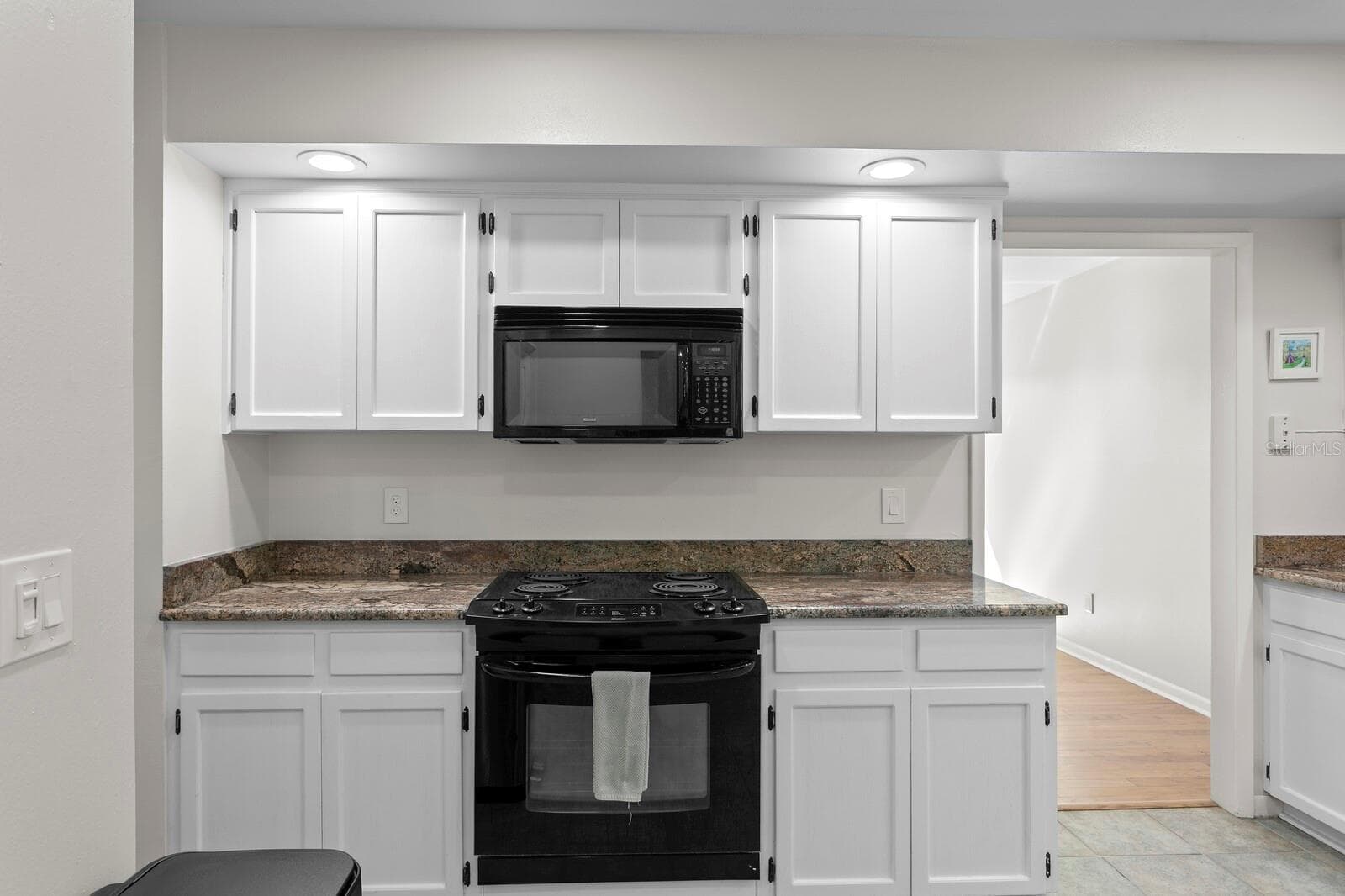 Single Family Residence at 17127 RAINBOW TER, ODESSA, photo 26 of 96