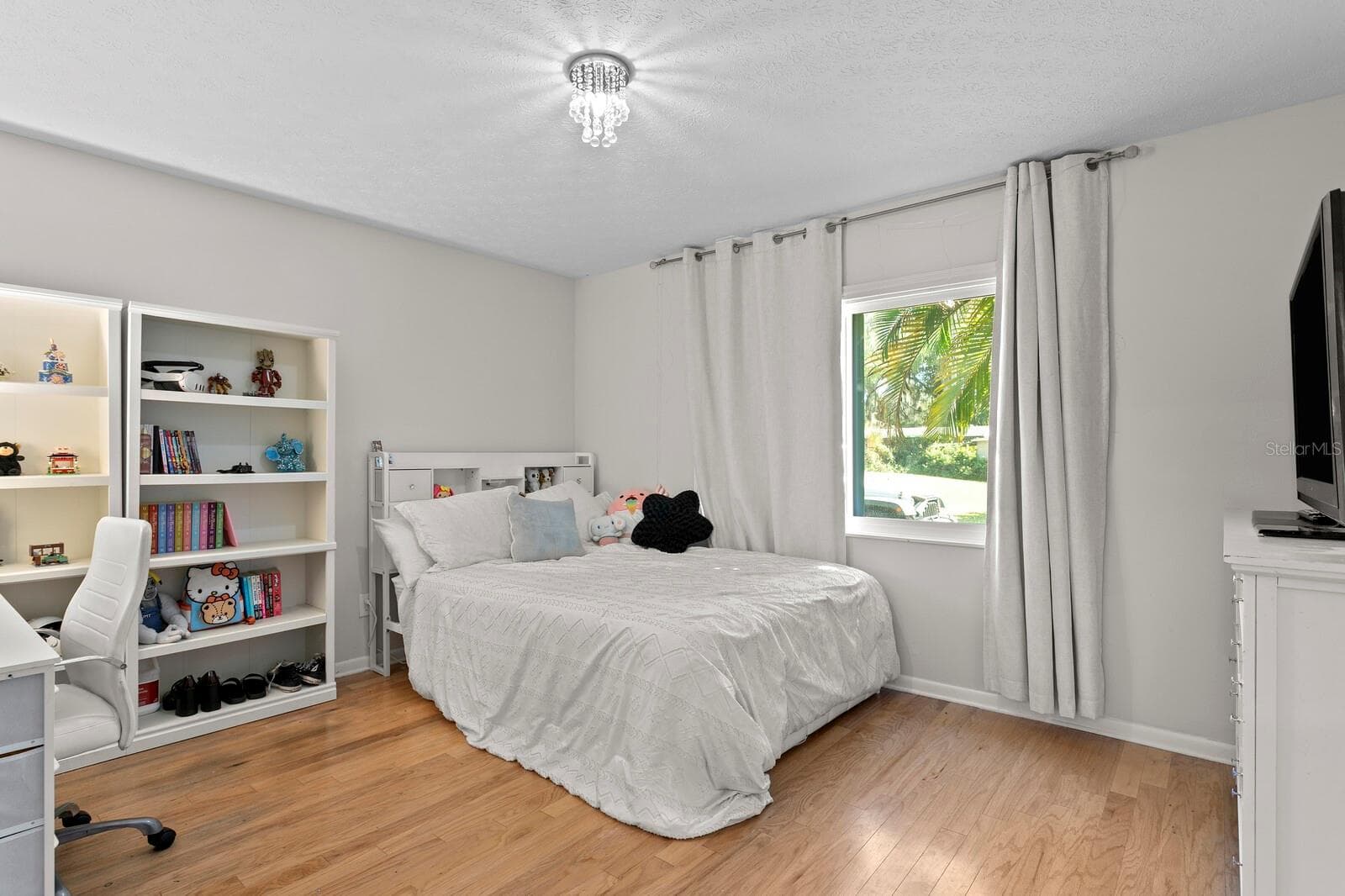 Single Family Residence at 17127 RAINBOW TER, ODESSA, photo 35 of 96
