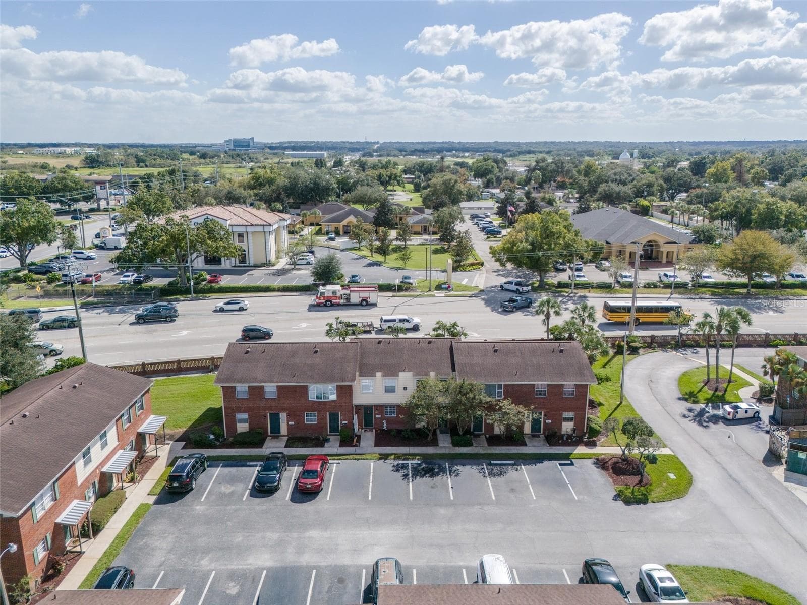 Condominium at 1920 E EDGEWOOD DR #E4, LAKELAND, photo 28 of 32