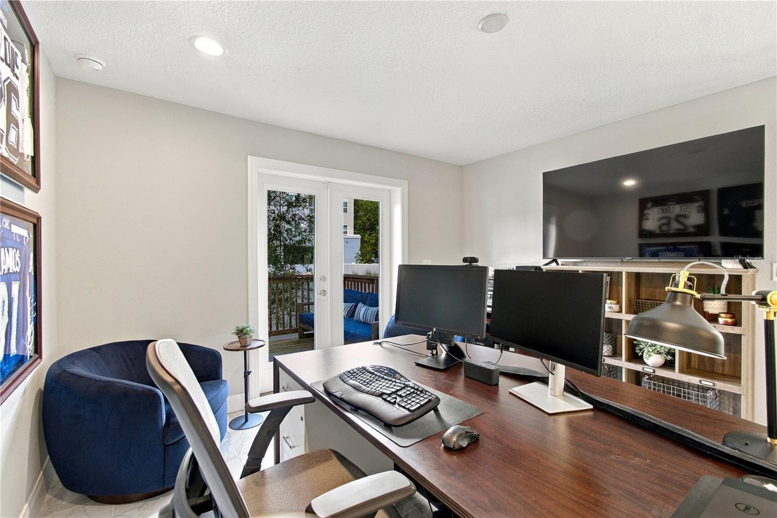 Townhouse at 4719 LEGACY PARK DR, TAMPA, photo 9 of 45