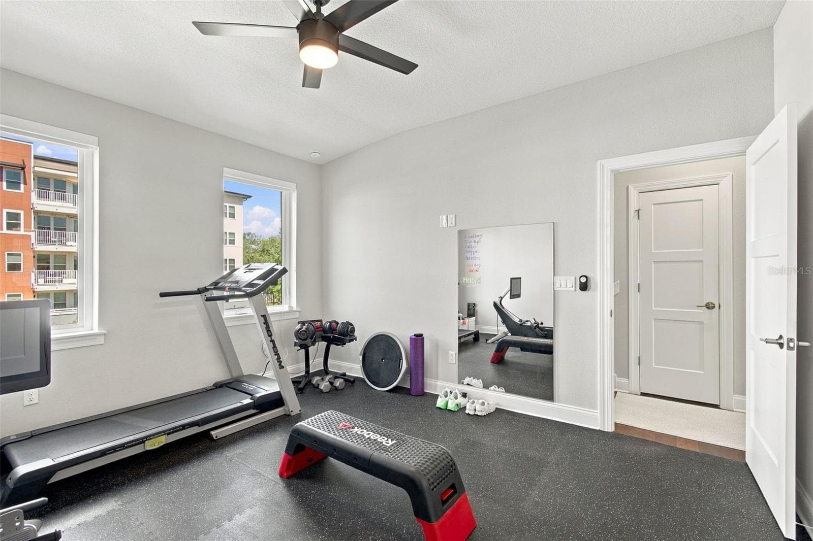 Townhouse at 4719 LEGACY PARK DR, TAMPA, photo 29 of 45