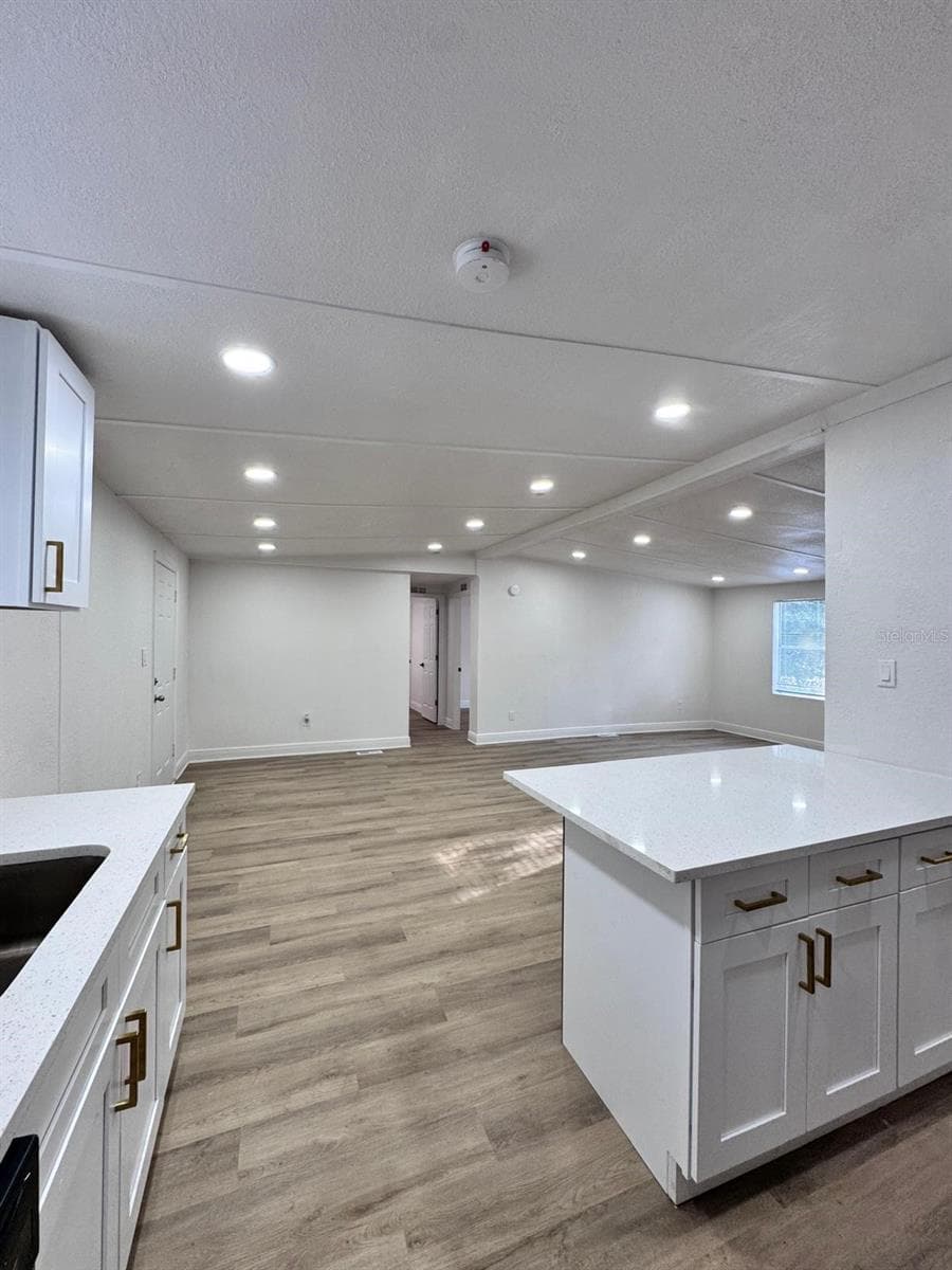 Manufactured Home at 116 2ND ST, DAVENPORT, photo 10 of 36