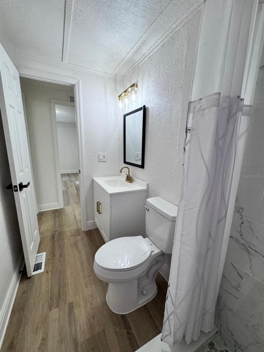 Manufactured Home at 116 2ND ST, DAVENPORT, photo 30 of 36