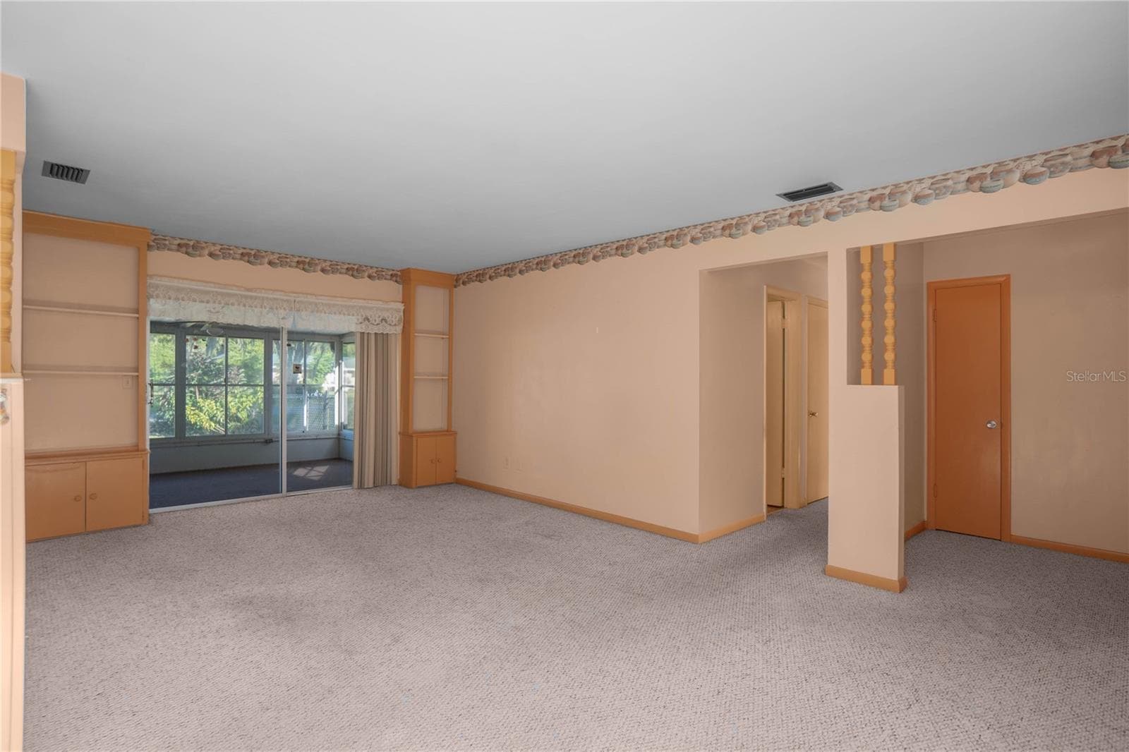 Single Family Residence at 8621 E GOSPEL ISLAND RD, INVERNESS, photo 9 of 40