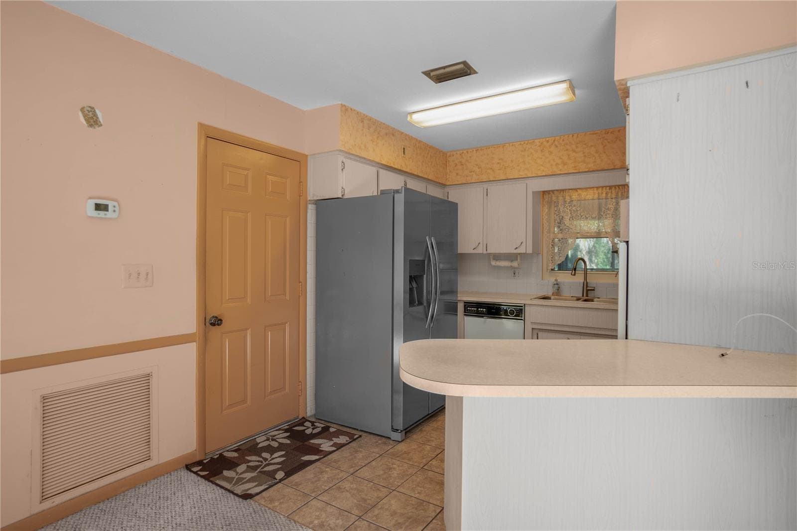 Single Family Residence at 8621 E GOSPEL ISLAND RD, INVERNESS, photo 13 of 40