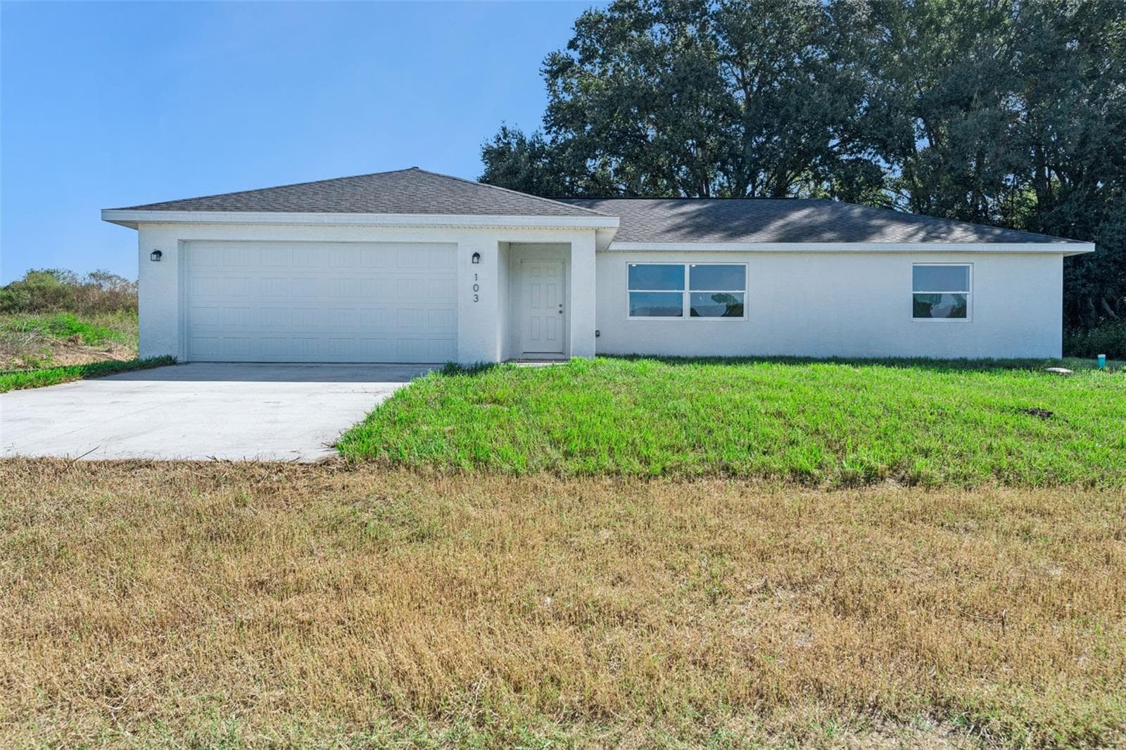 Single Family Residence at 103 N CAPE TER, INVERNESS