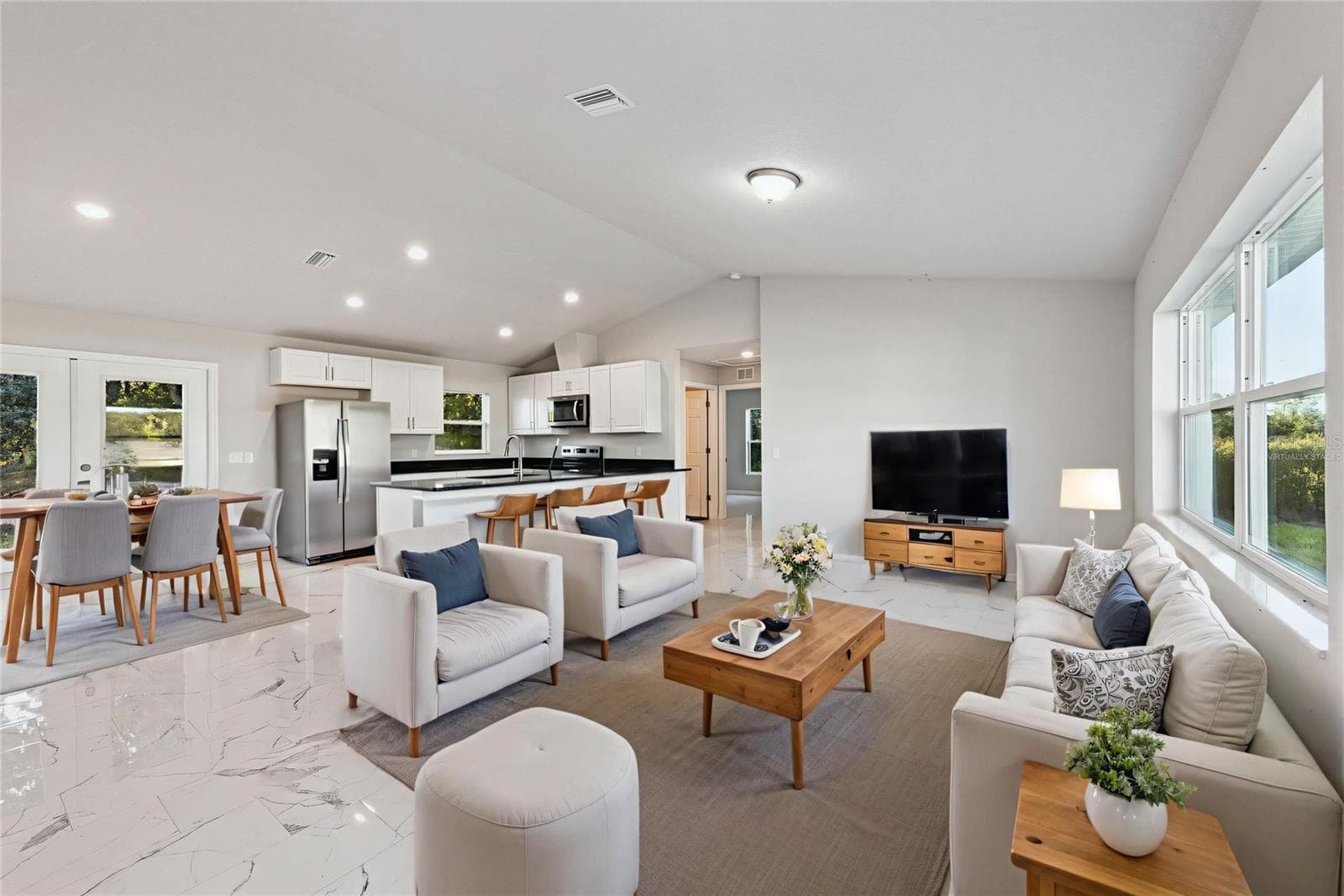 Virtually Staged - 103 N CAPE TER, INVERNESS