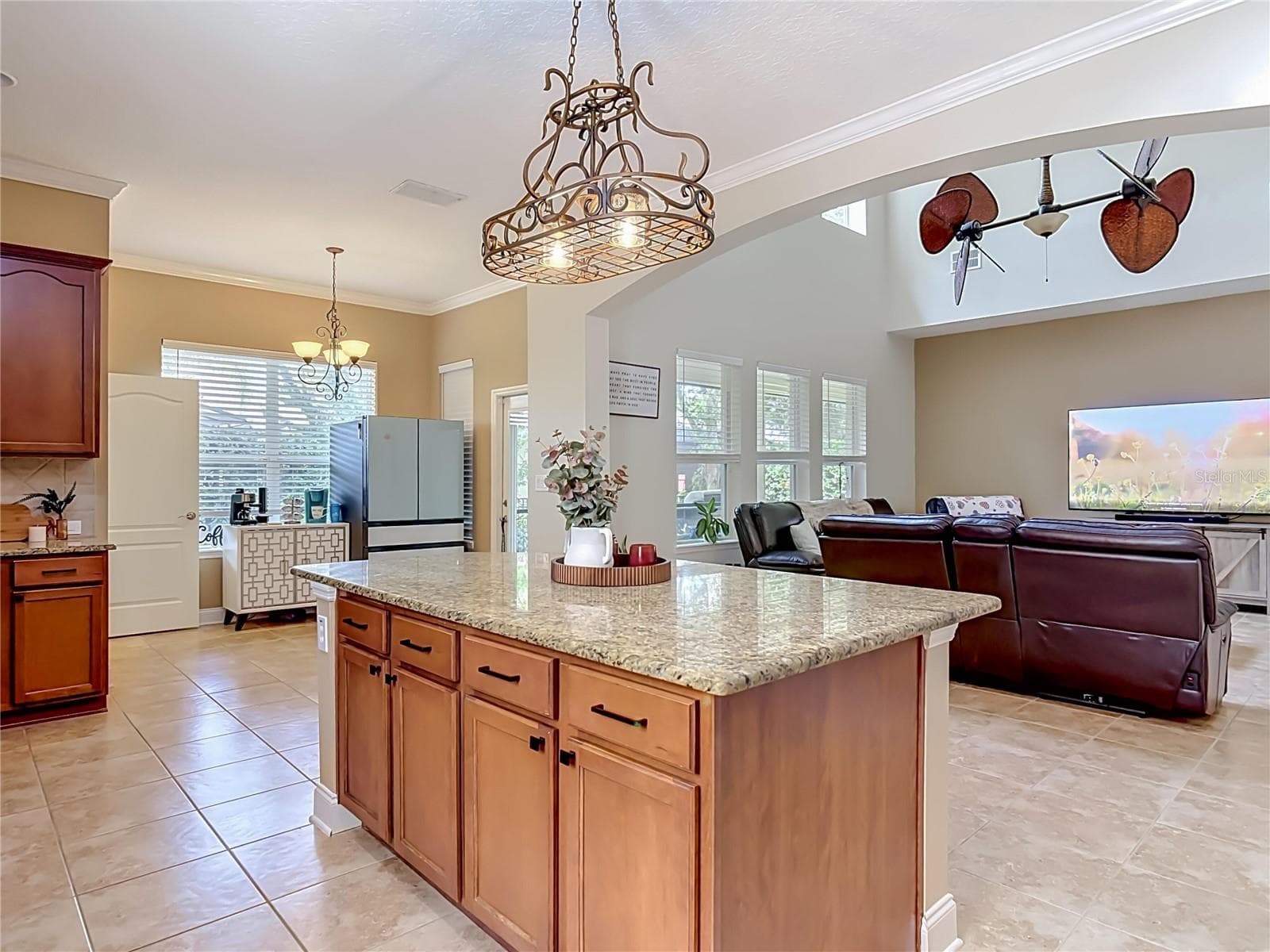 Single Family Residence at 123 IVYDALE MANOR DR, DELAND, photo 14 of 55