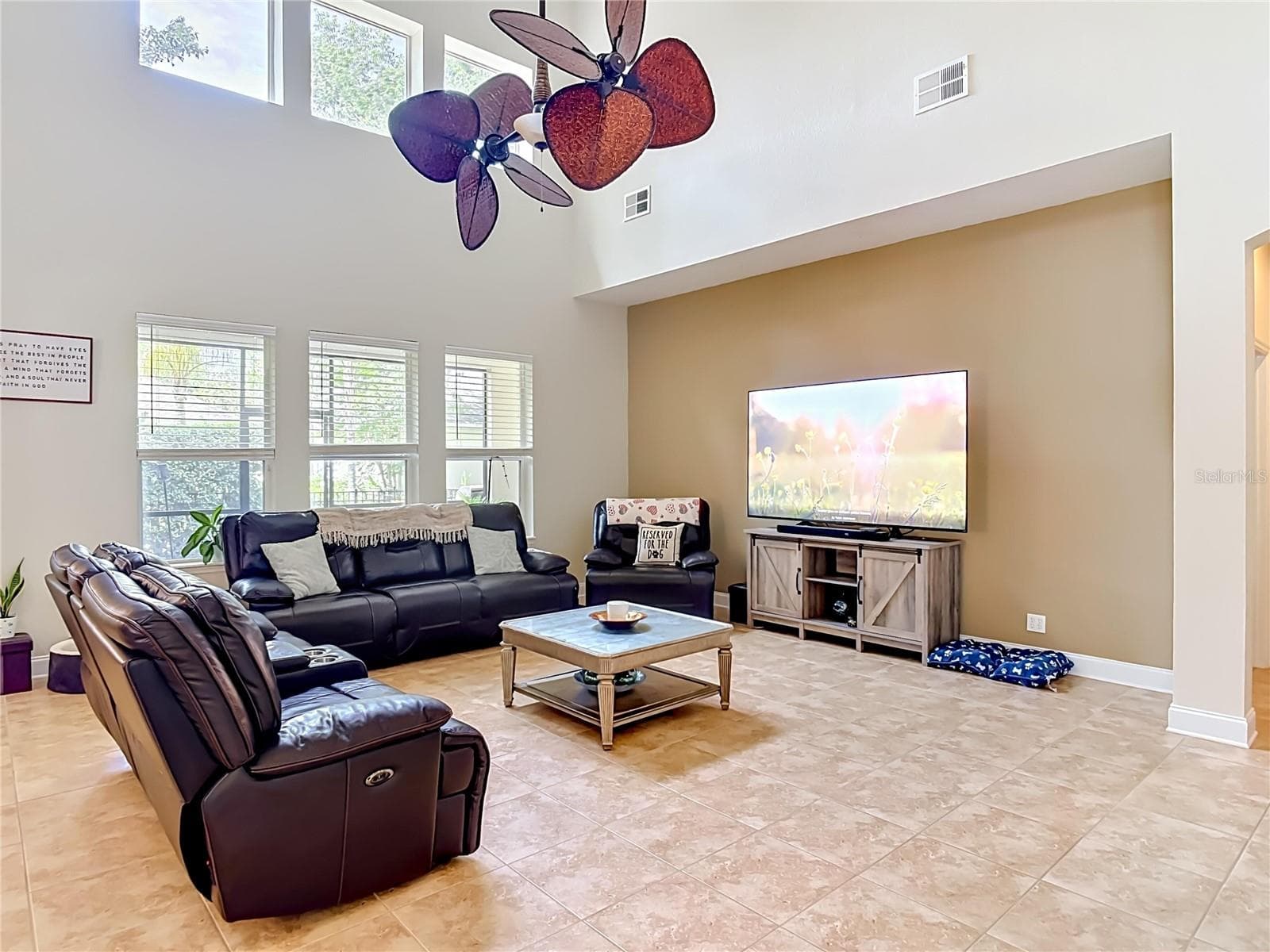 Single Family Residence at 123 IVYDALE MANOR DR, DELAND, photo 20 of 55