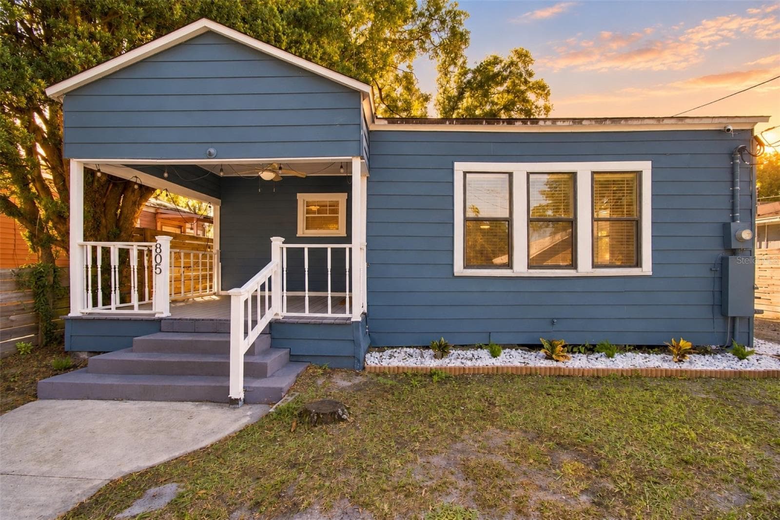 Single Family Residence at 805 E OSBORNE AVE, TAMPA, photo 2 of 45