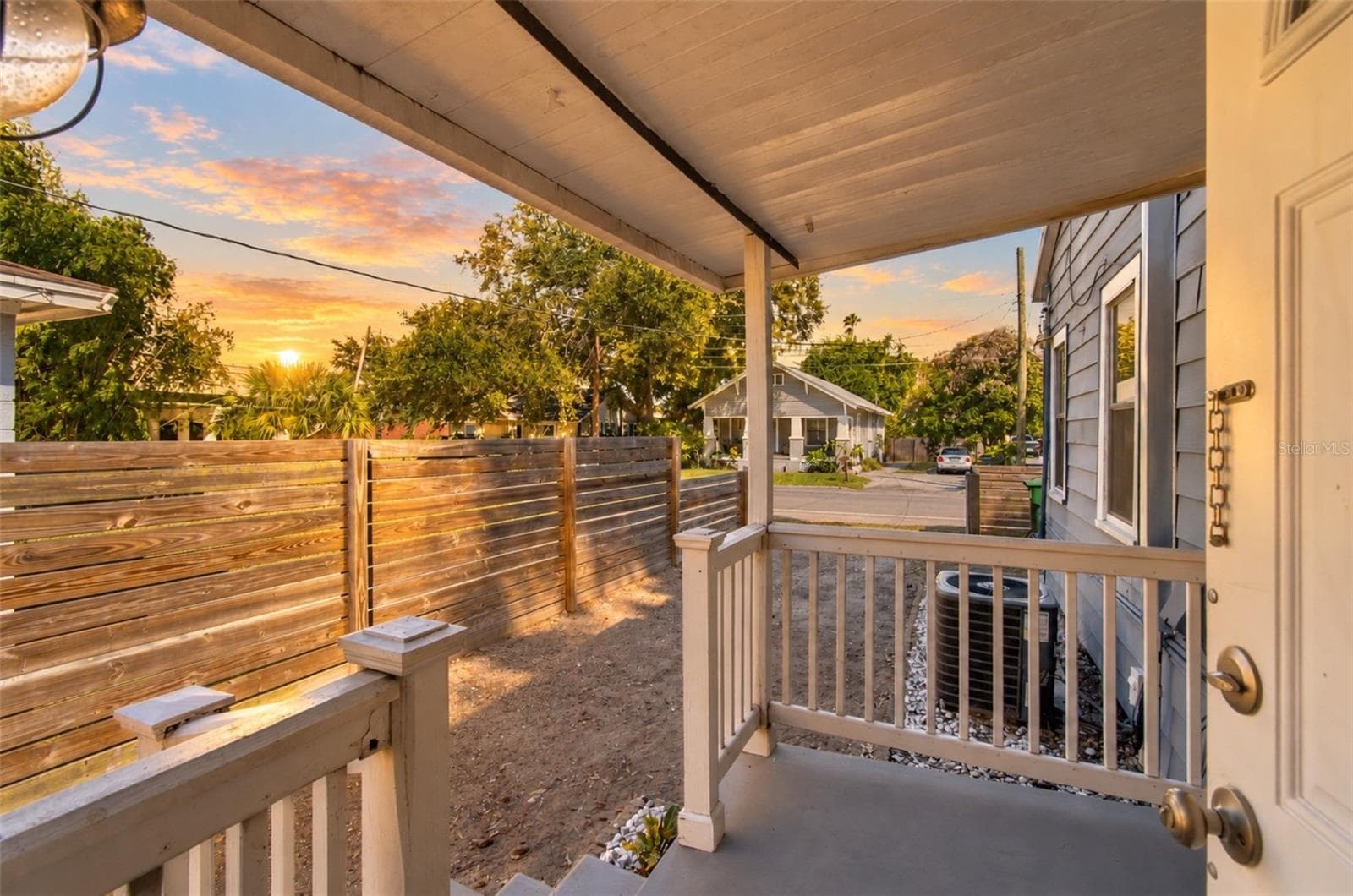 Single Family Residence at 805 E OSBORNE AVE, TAMPA, photo 9 of 45