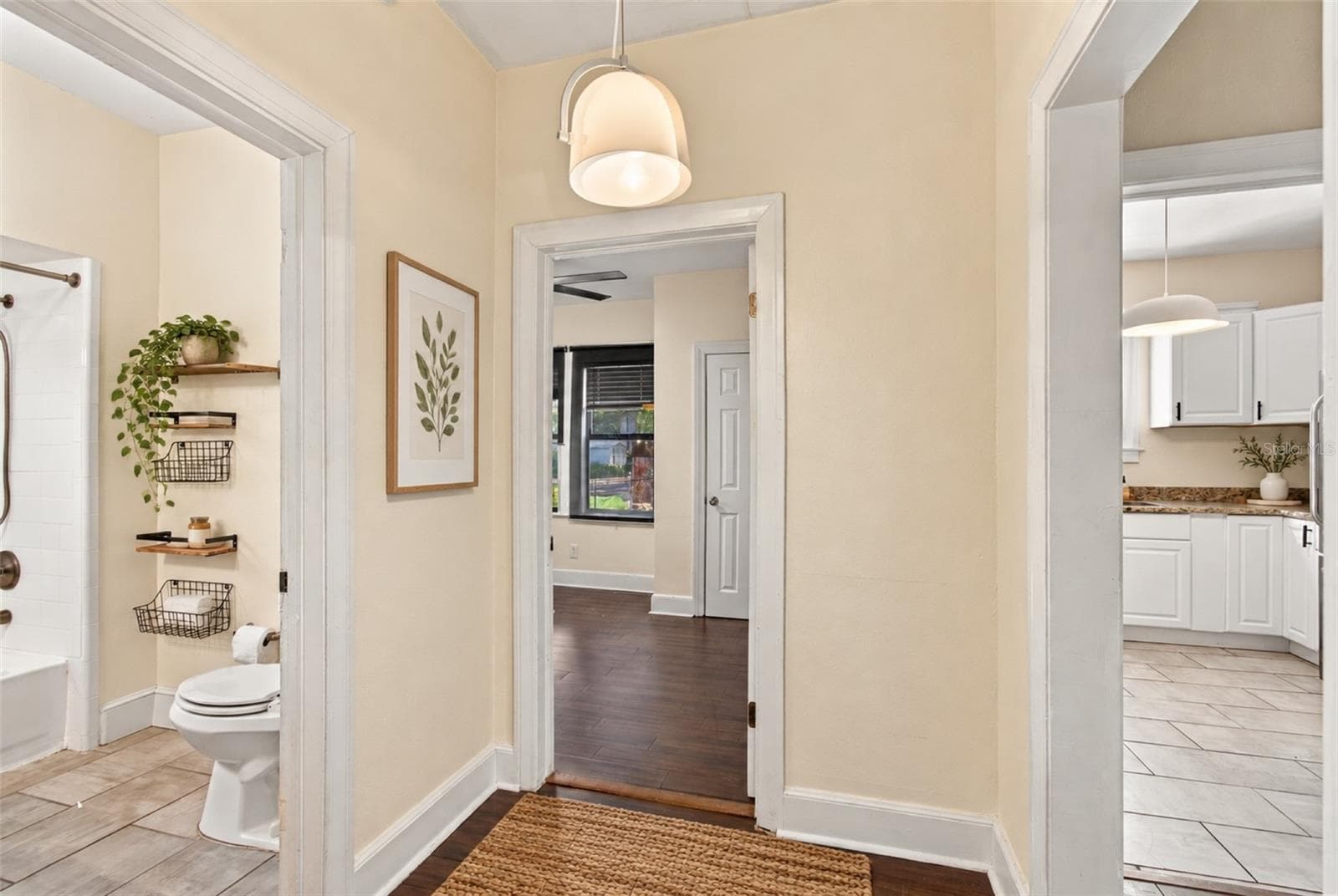 Single Family Residence at 805 E OSBORNE AVE, TAMPA, photo 24 of 45