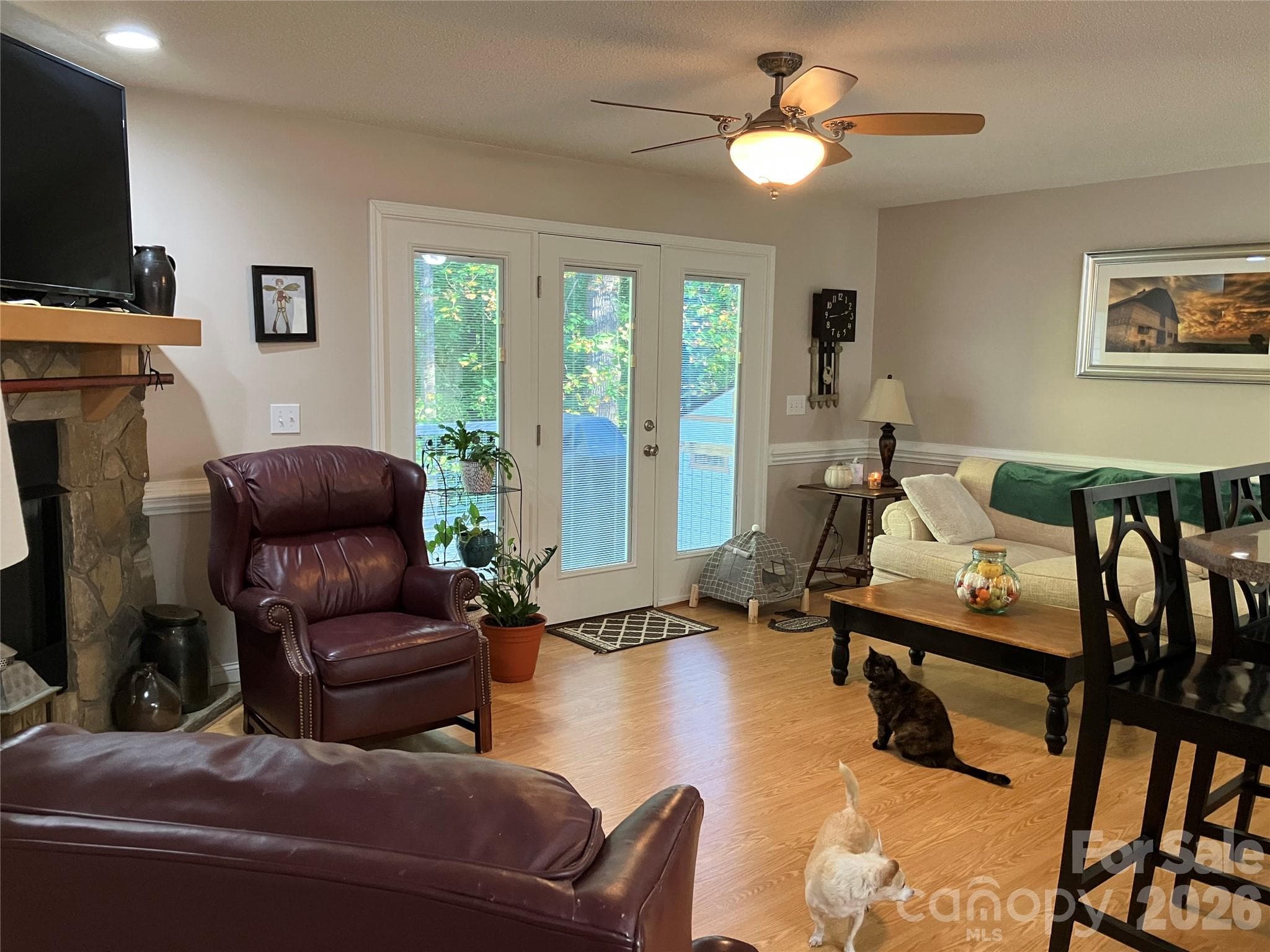 Single Family Residence at 341 S Main Street, New London, photo 25 of 40
