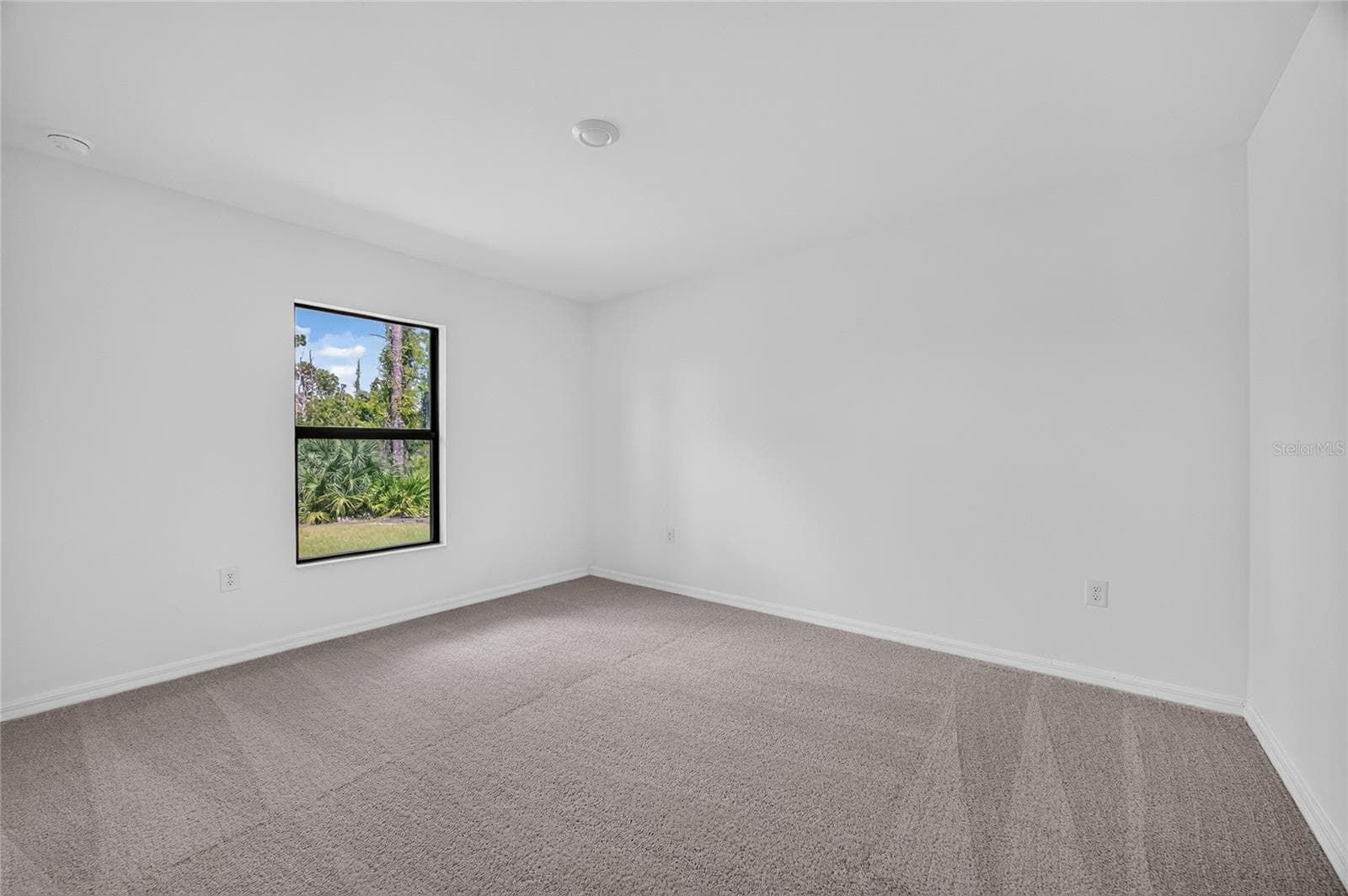 Single Family Residence at 5952 GILLOT BLVD, PORT CHARLOTTE, photo 11 of 36