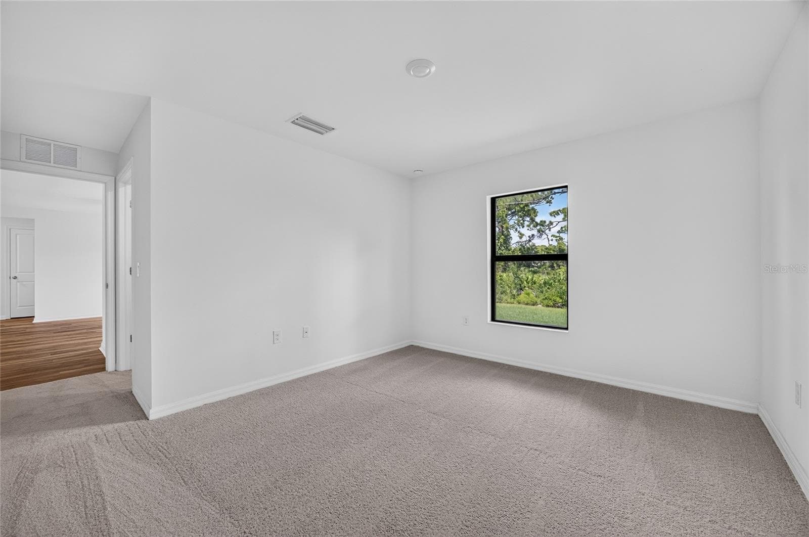 Single Family Residence at 5952 GILLOT BLVD, PORT CHARLOTTE, photo 12 of 36