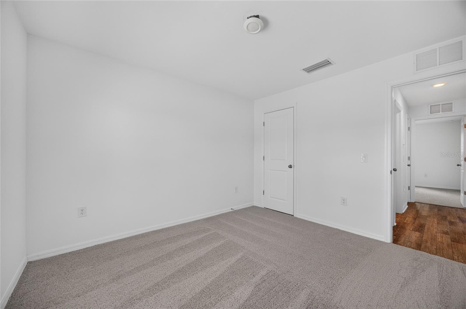 Single Family Residence at 5952 GILLOT BLVD, PORT CHARLOTTE, photo 19 of 36