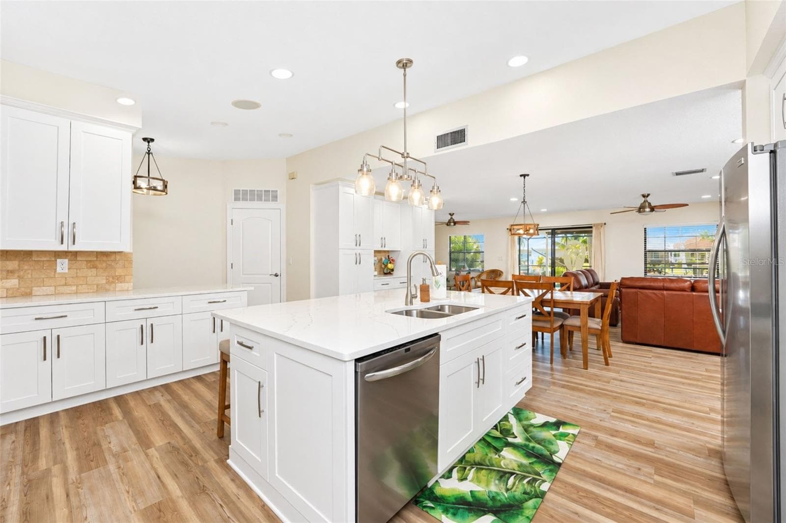 Single Family Residence at 18231 HOTTELET CIR, PORT CHARLOTTE, photo 10 of 72