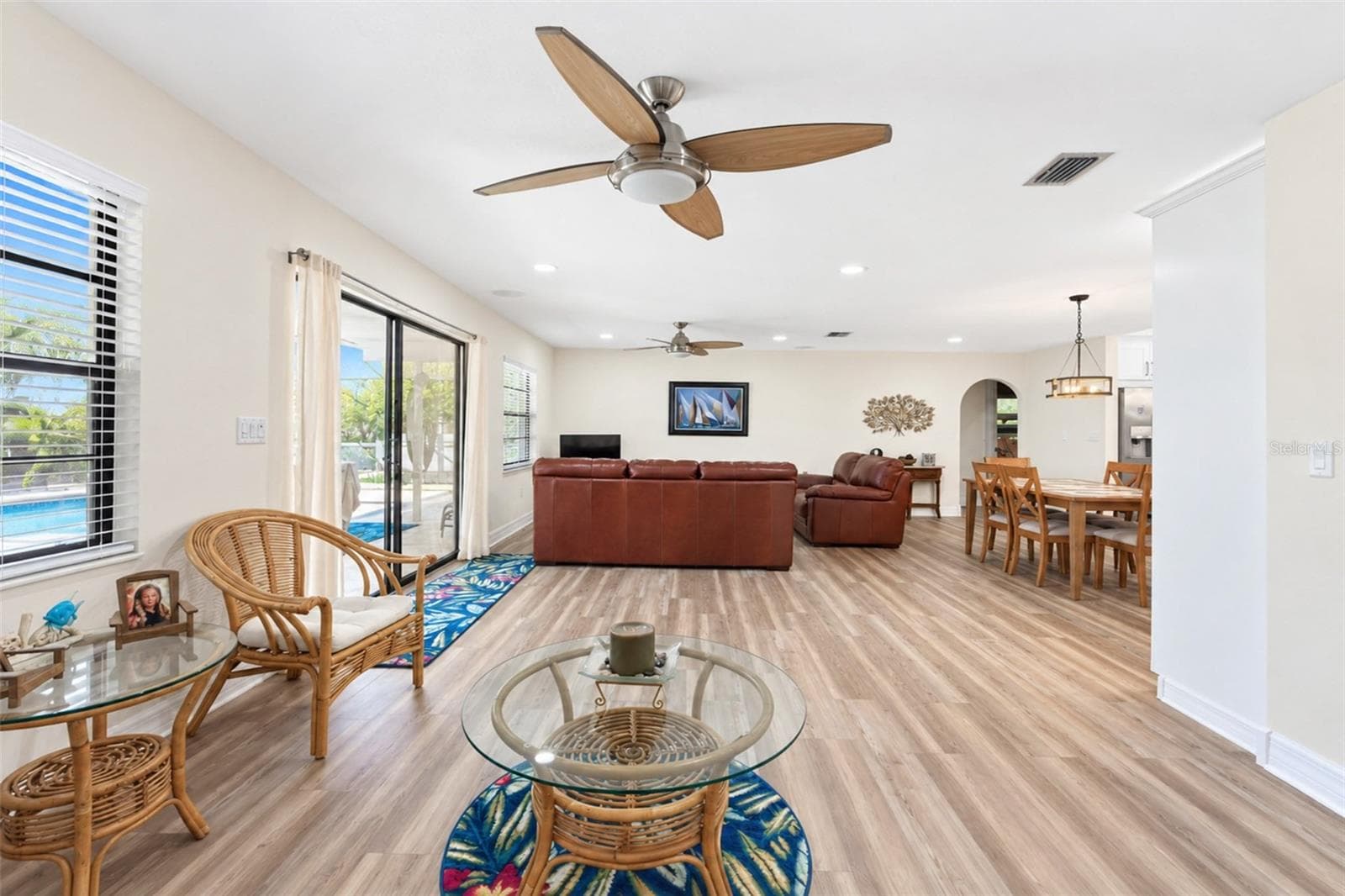 Single Family Residence at 18231 HOTTELET CIR, PORT CHARLOTTE, photo 23 of 72