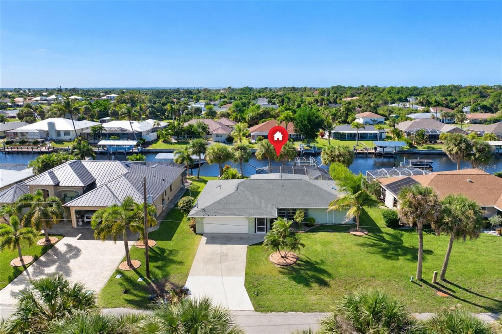 Single Family Residence at 18231 HOTTELET CIR, PORT CHARLOTTE, photo 67 of 72