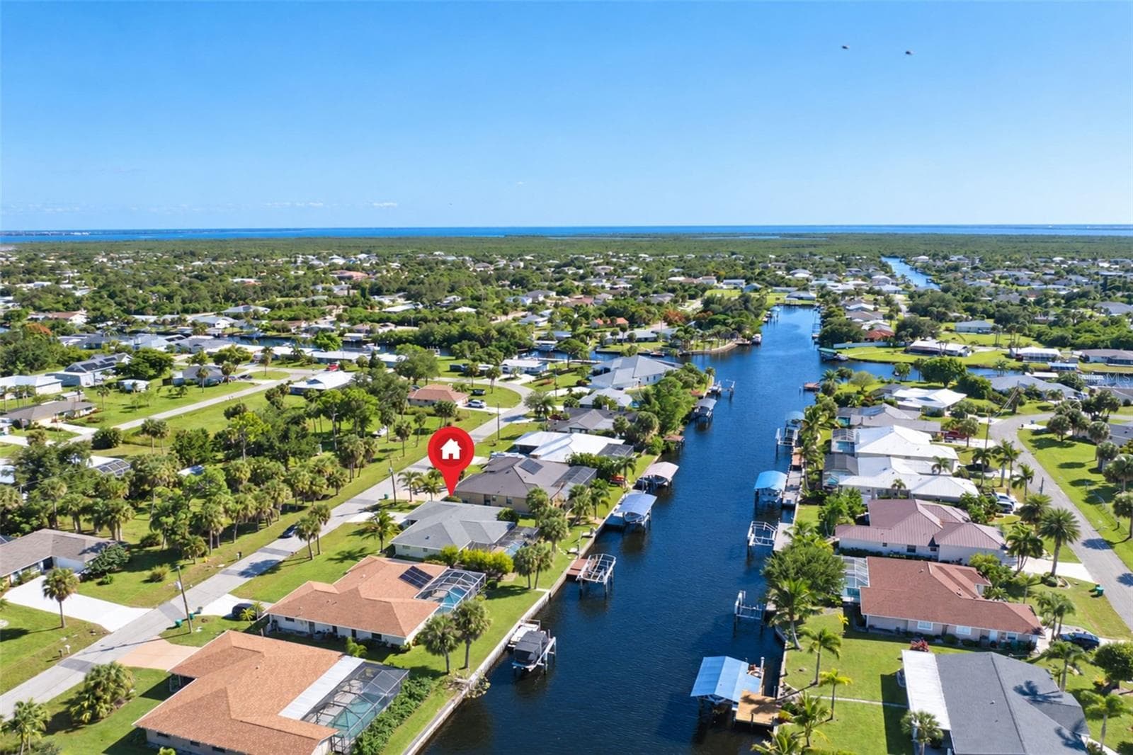 Single Family Residence at 18231 HOTTELET CIR, PORT CHARLOTTE, photo 68 of 72