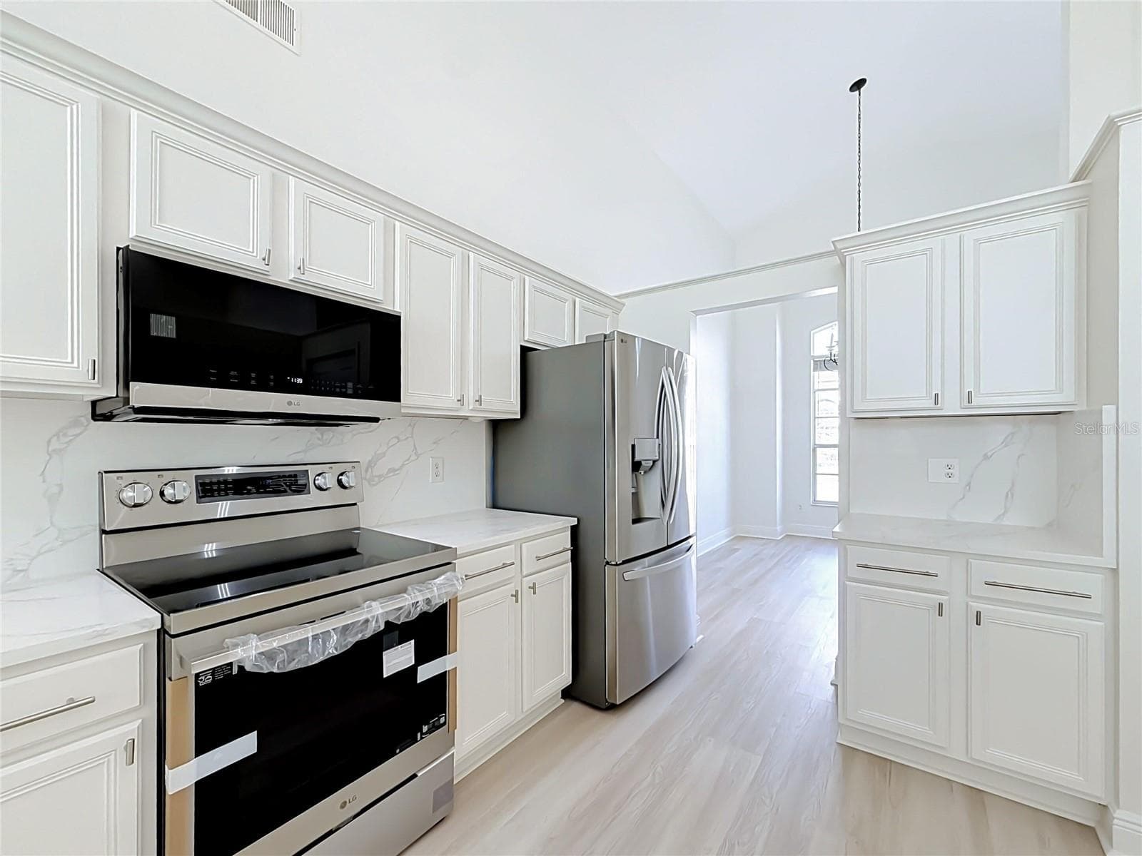 Single Family Residence at 609 SEASCAPE AVE, ORLANDO, photo 17 of 54