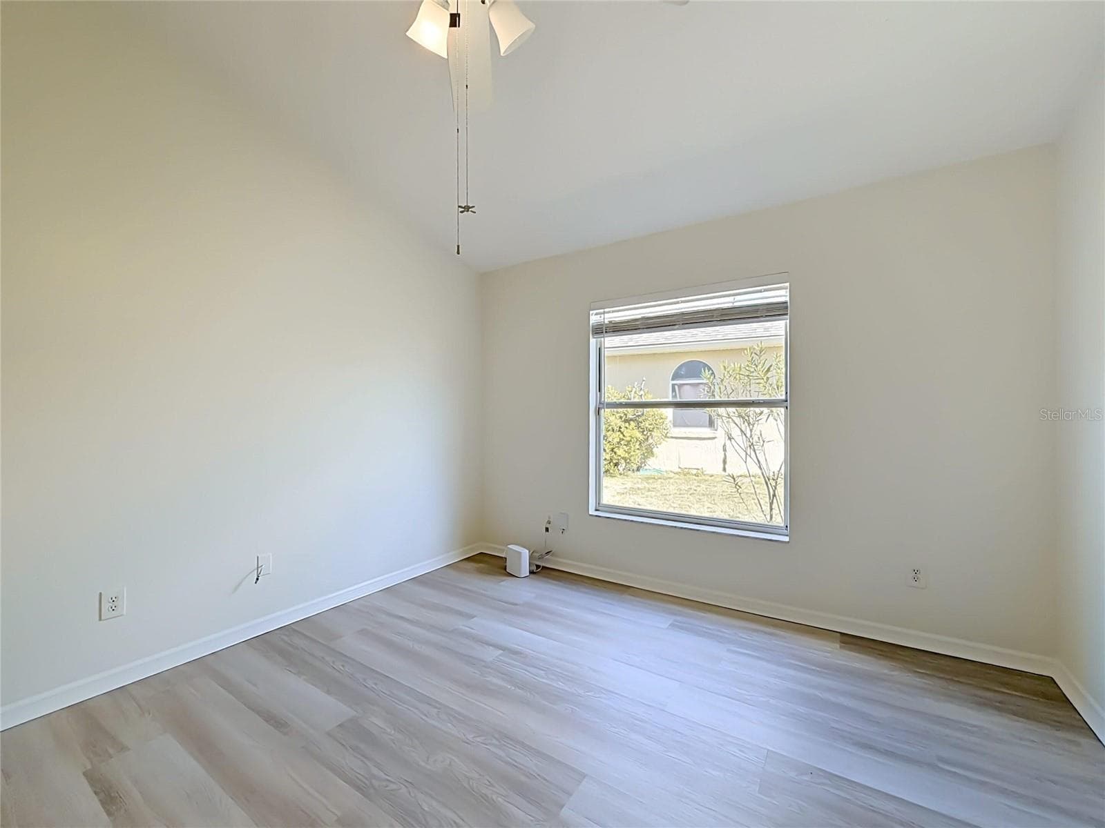 Single Family Residence at 609 SEASCAPE AVE, ORLANDO, photo 29 of 54