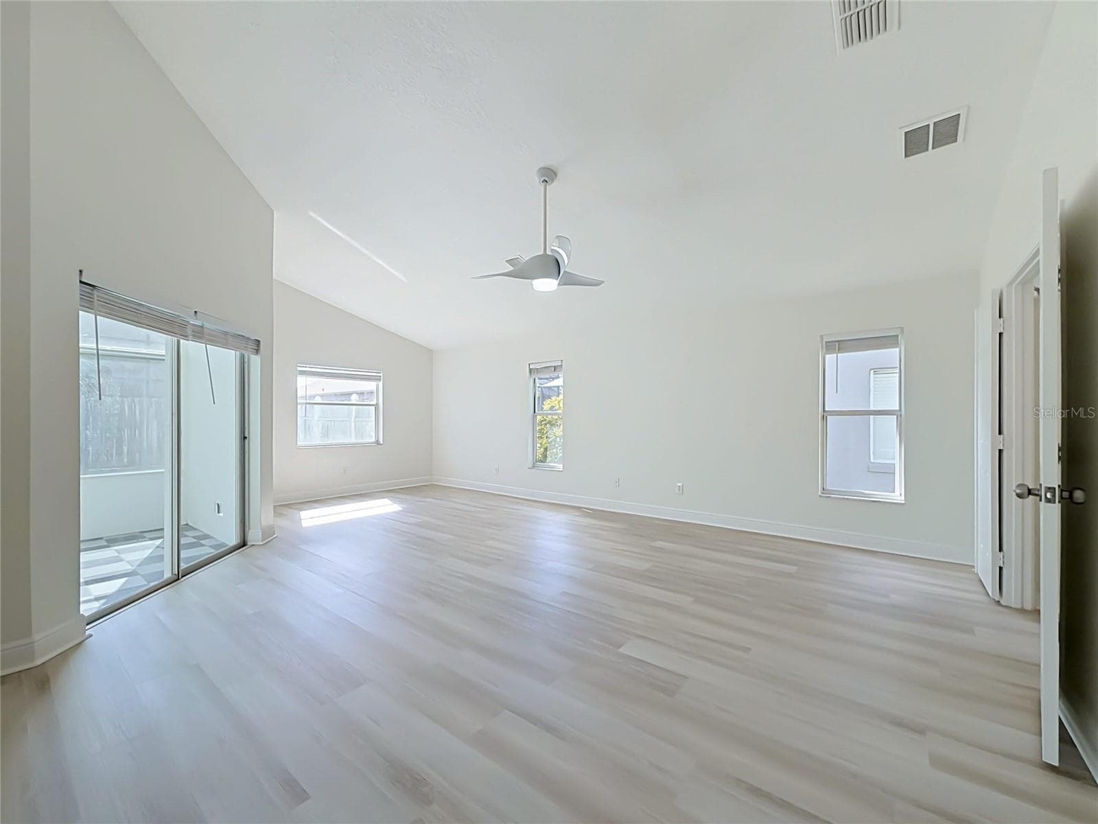 Single Family Residence at 609 SEASCAPE AVE, ORLANDO, photo 38 of 54