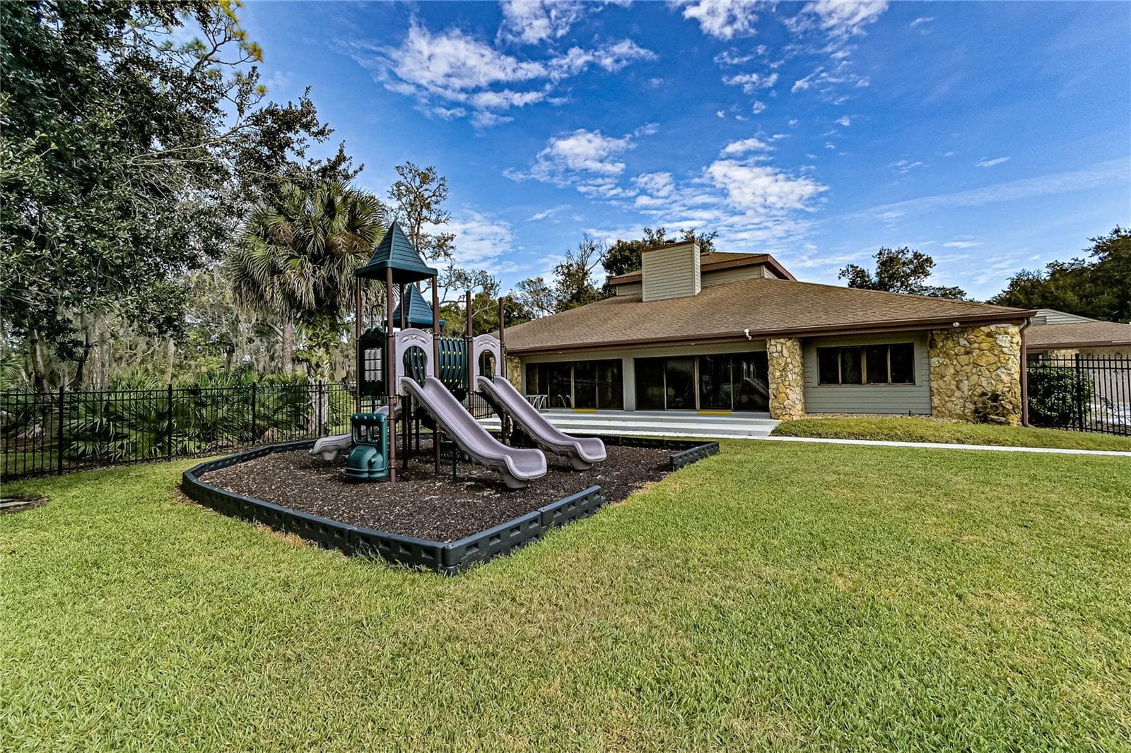 Single Family Residence at 6185 SEQUOIA DR, PORT ORANGE, photo 18 of 29