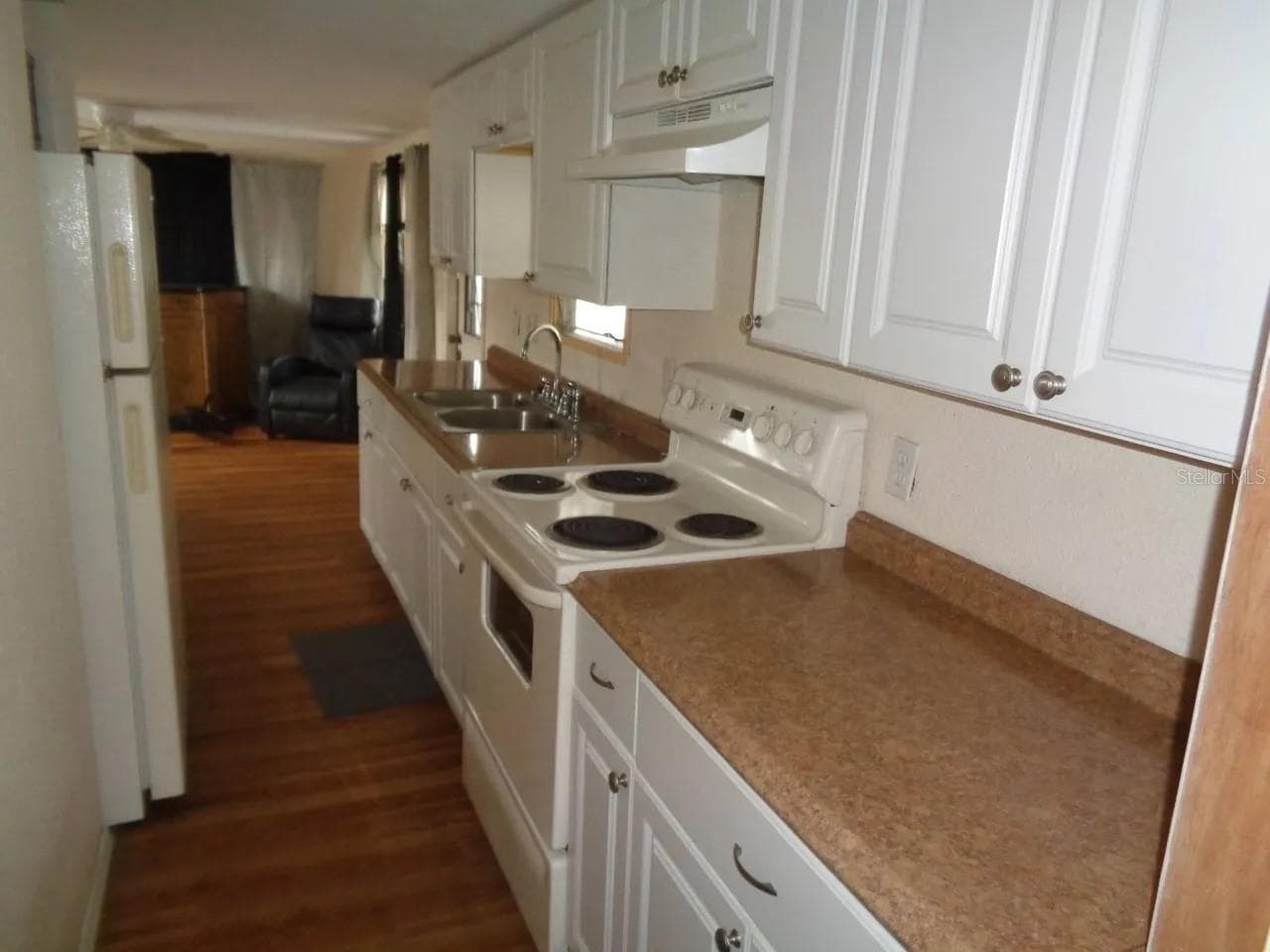 Mobile Home at 3701 14 ST W #lot #17, BRADENTON, photo 16 of 31