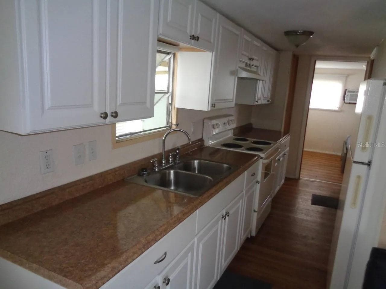 Mobile Home at 3701 14 ST W #lot #17, BRADENTON, photo 17 of 31